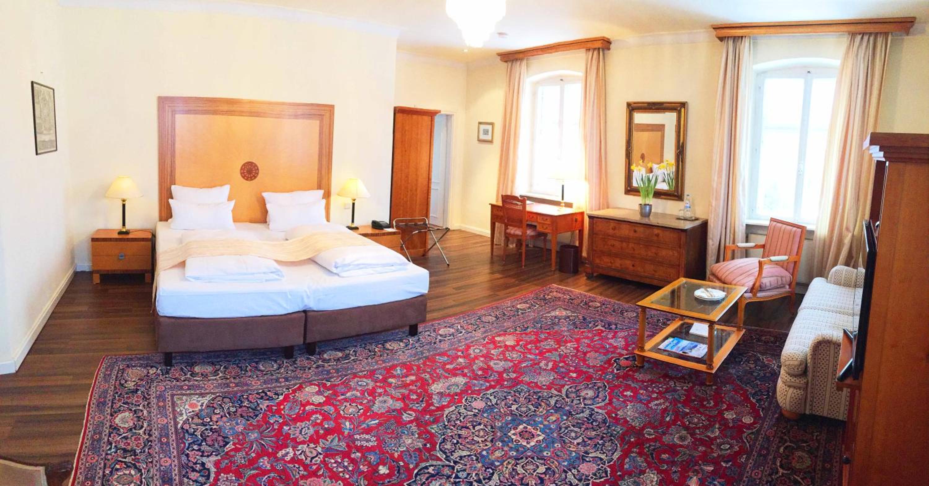 Deluxe Double Room - Photo 3