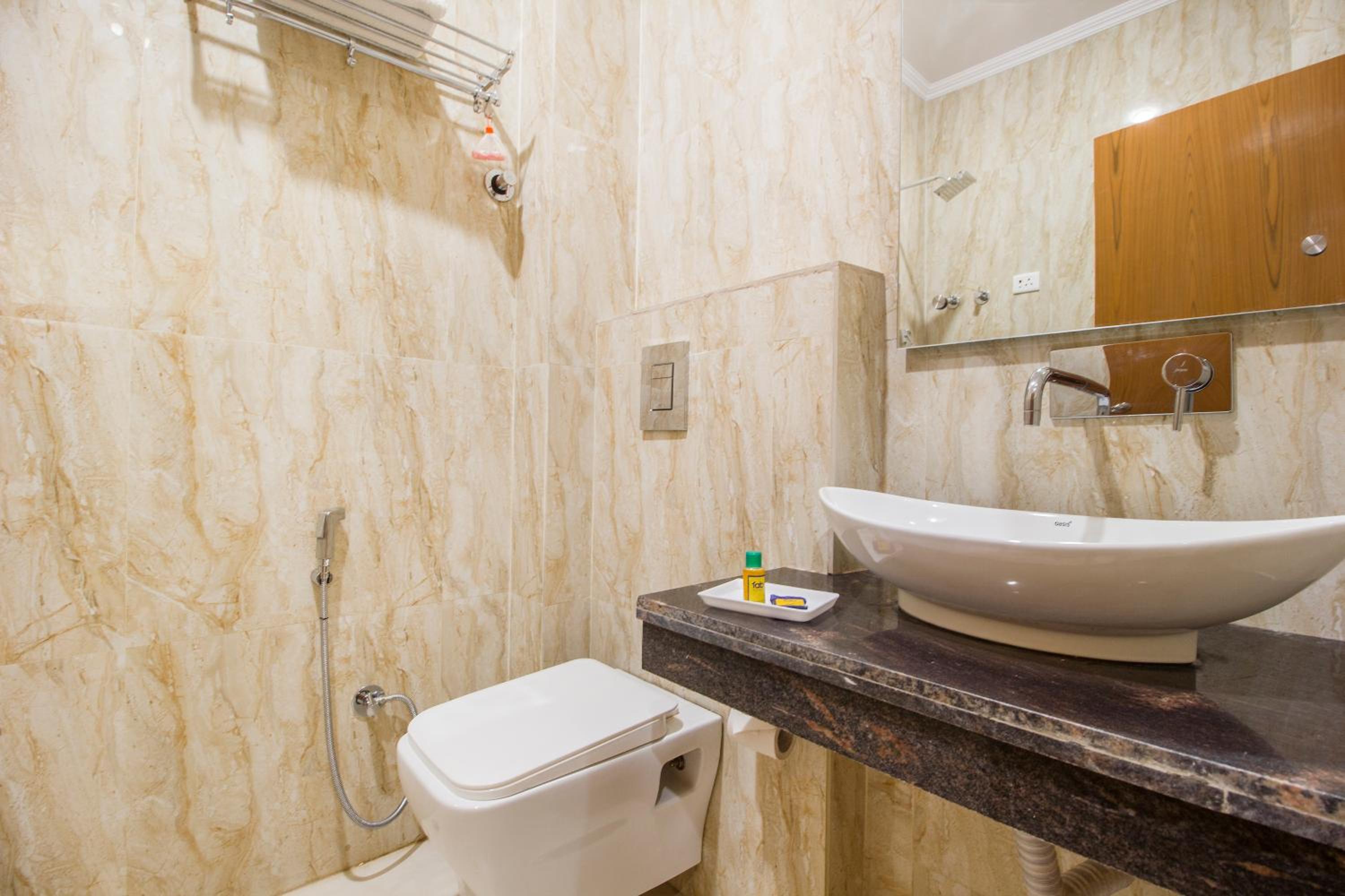Deluxe Double Room - Photo 4