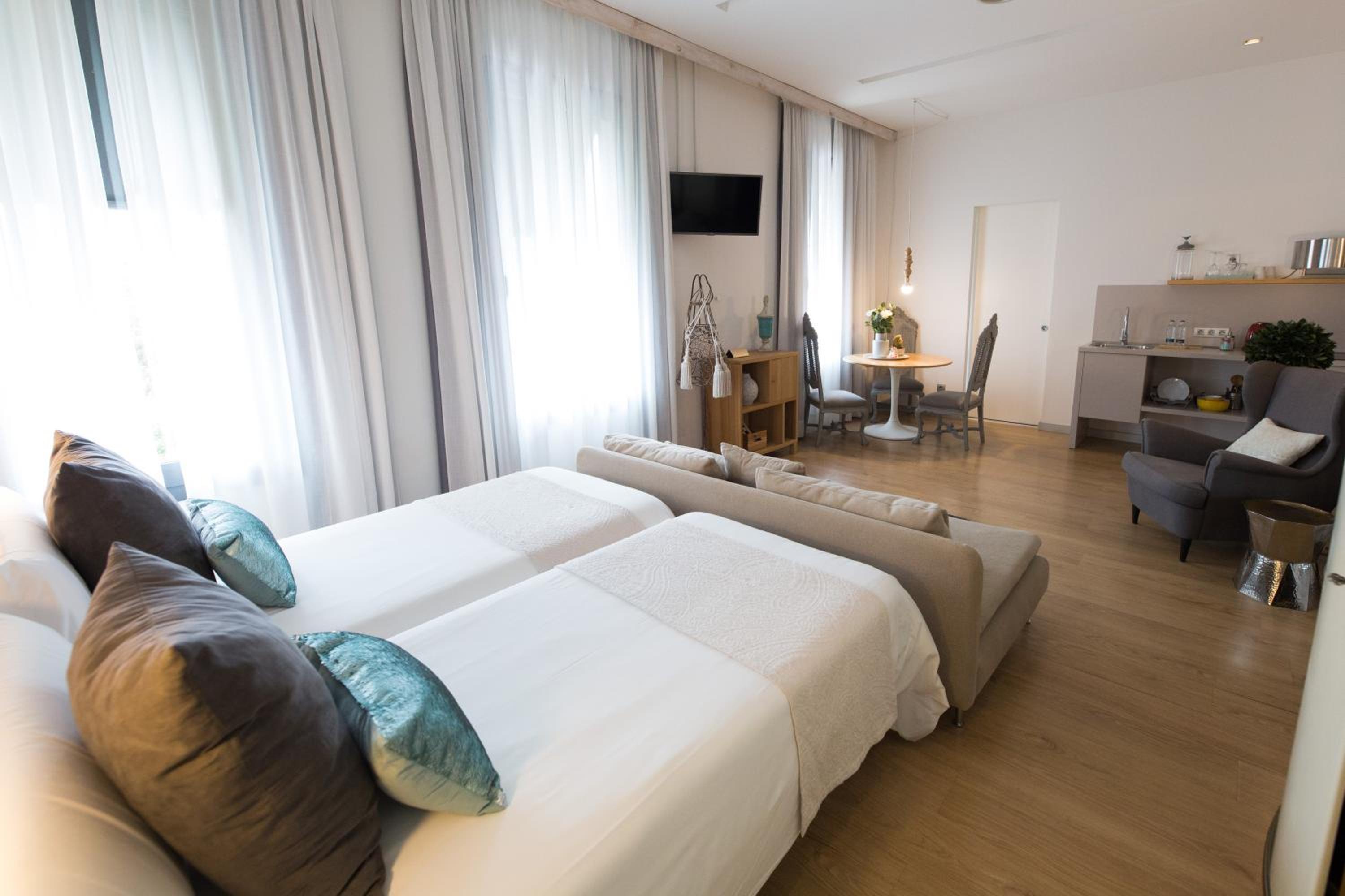 Junior Suite with views