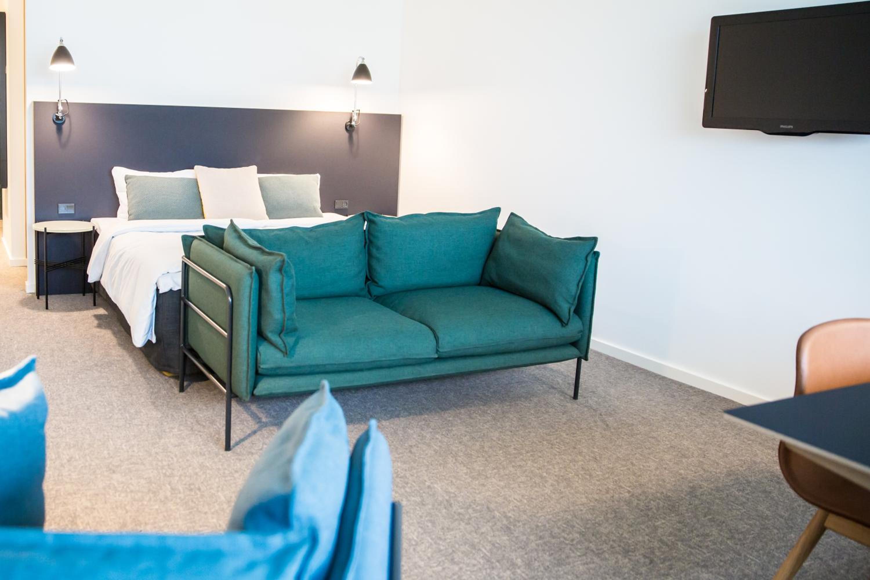Superior King Room - Photo 4