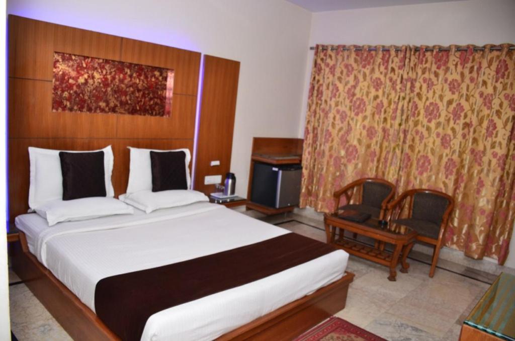 Basic Double Room photo 1