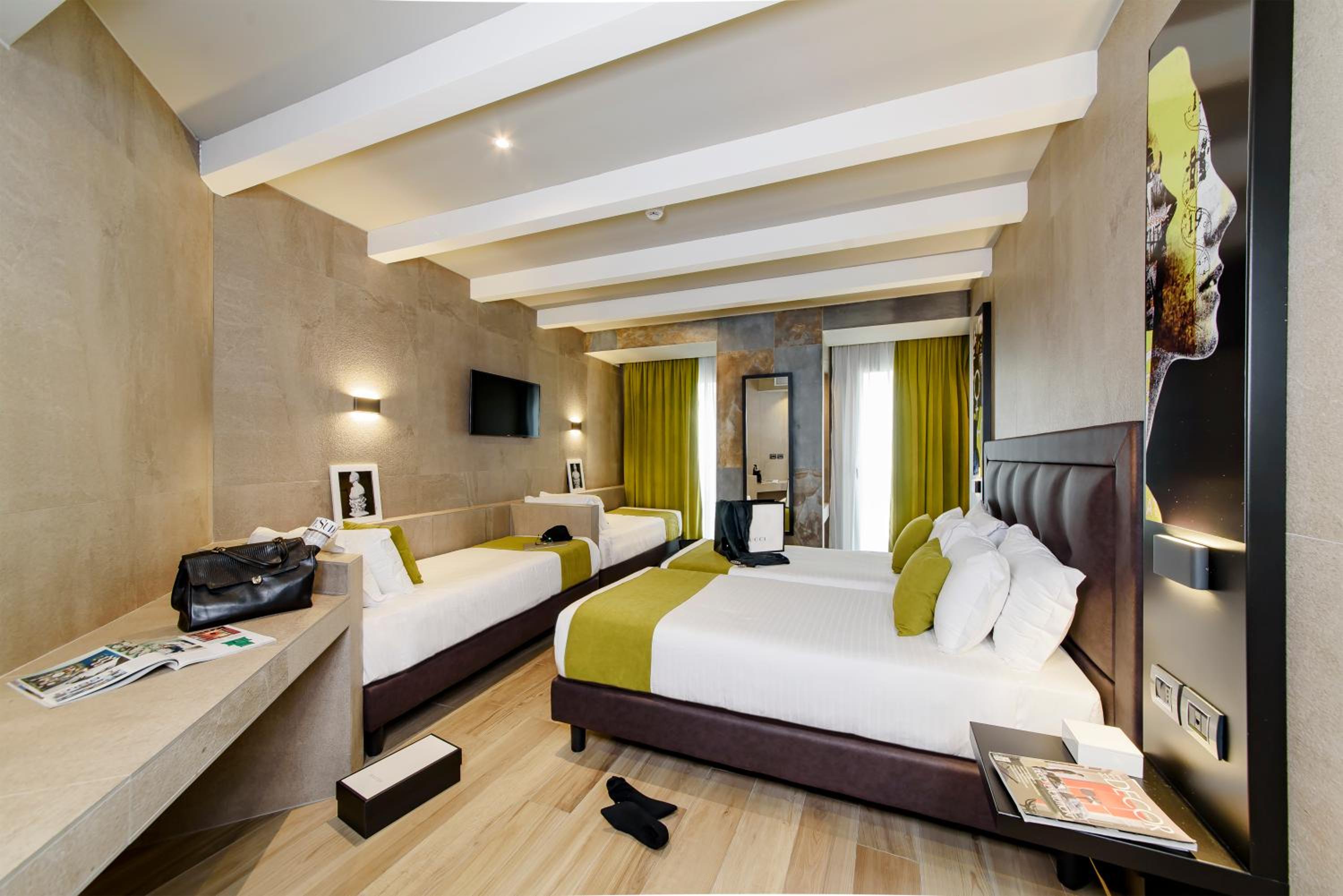 Standard Quadruple Room