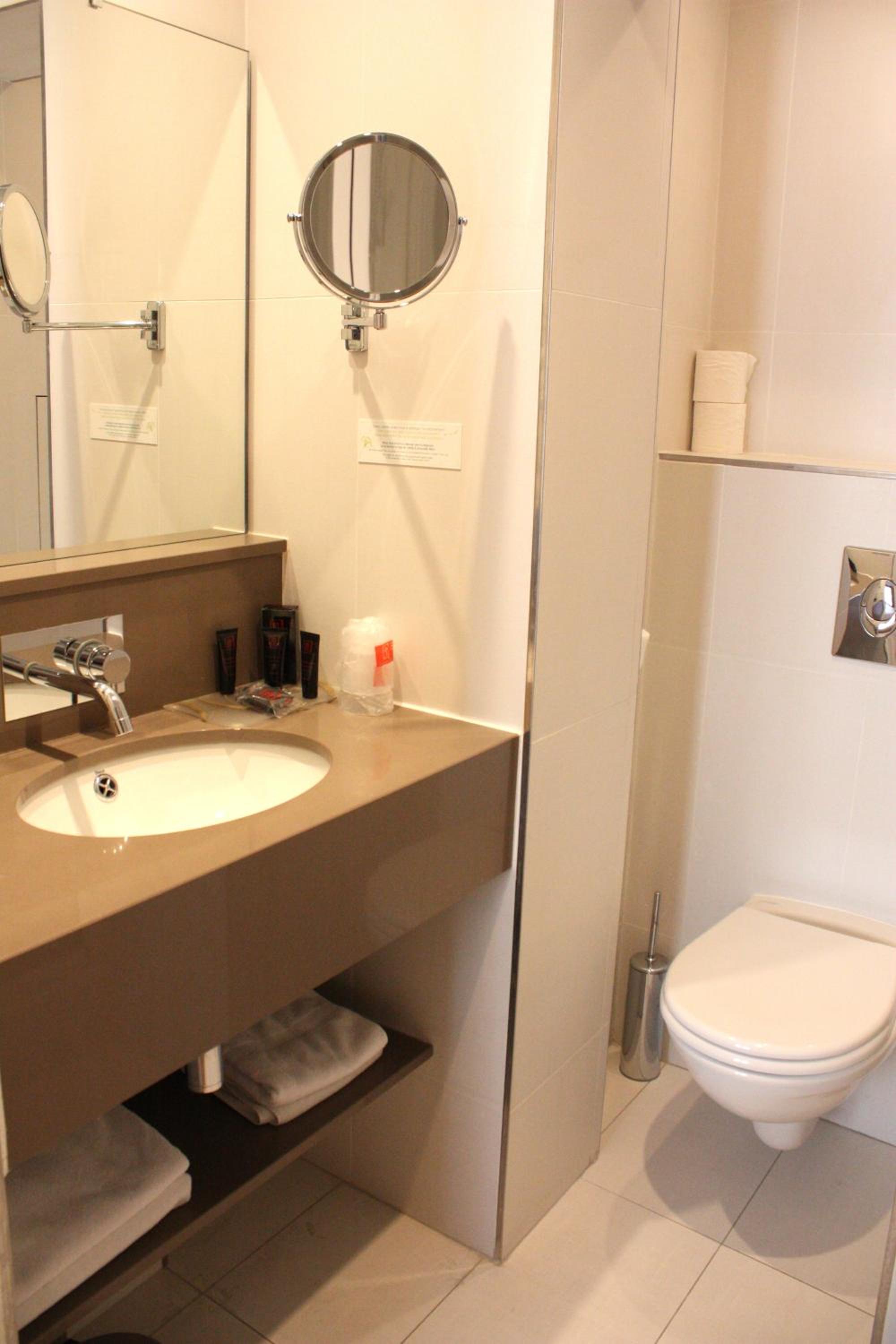 Standard Double Room photo 2