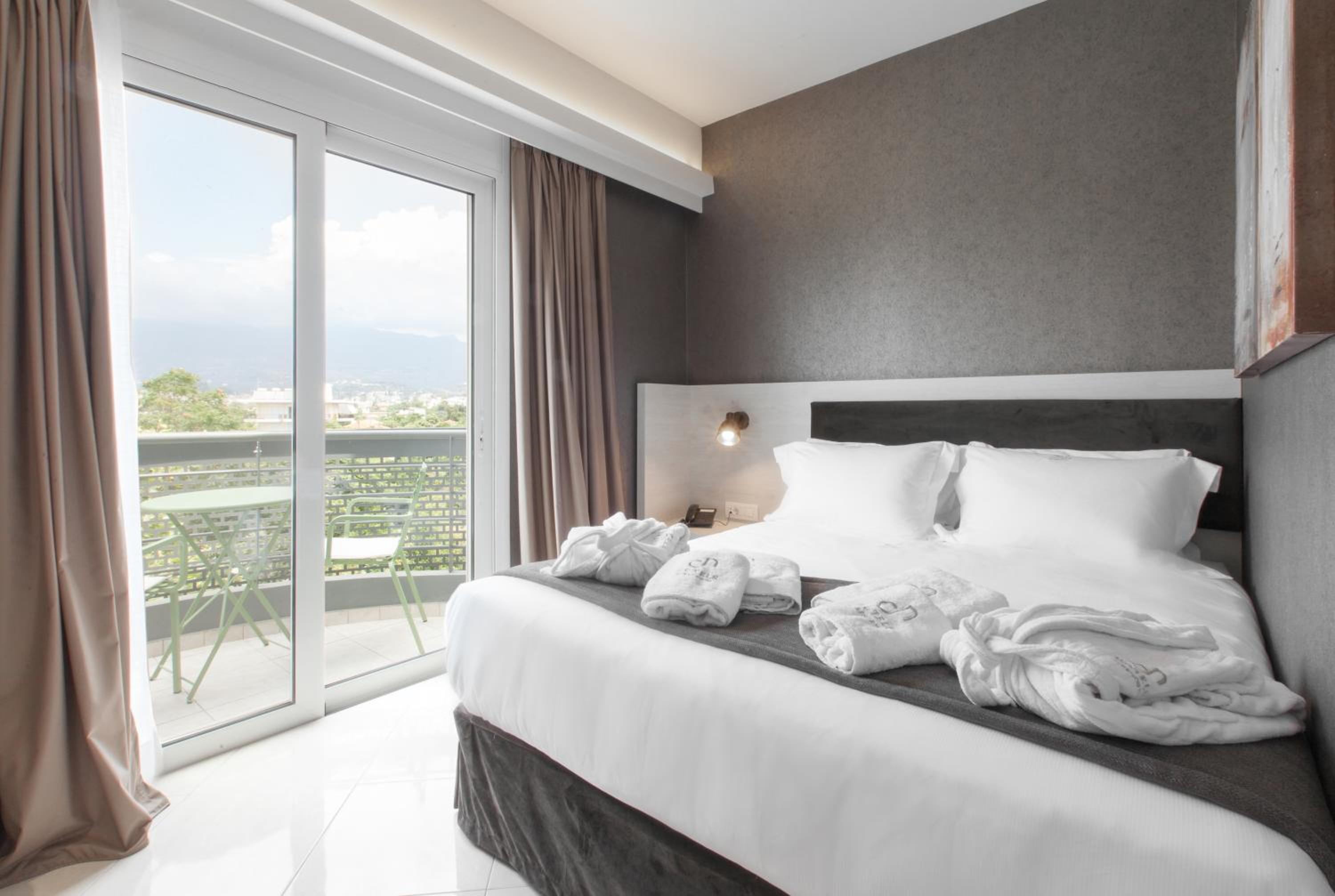 Deluxe Single Room