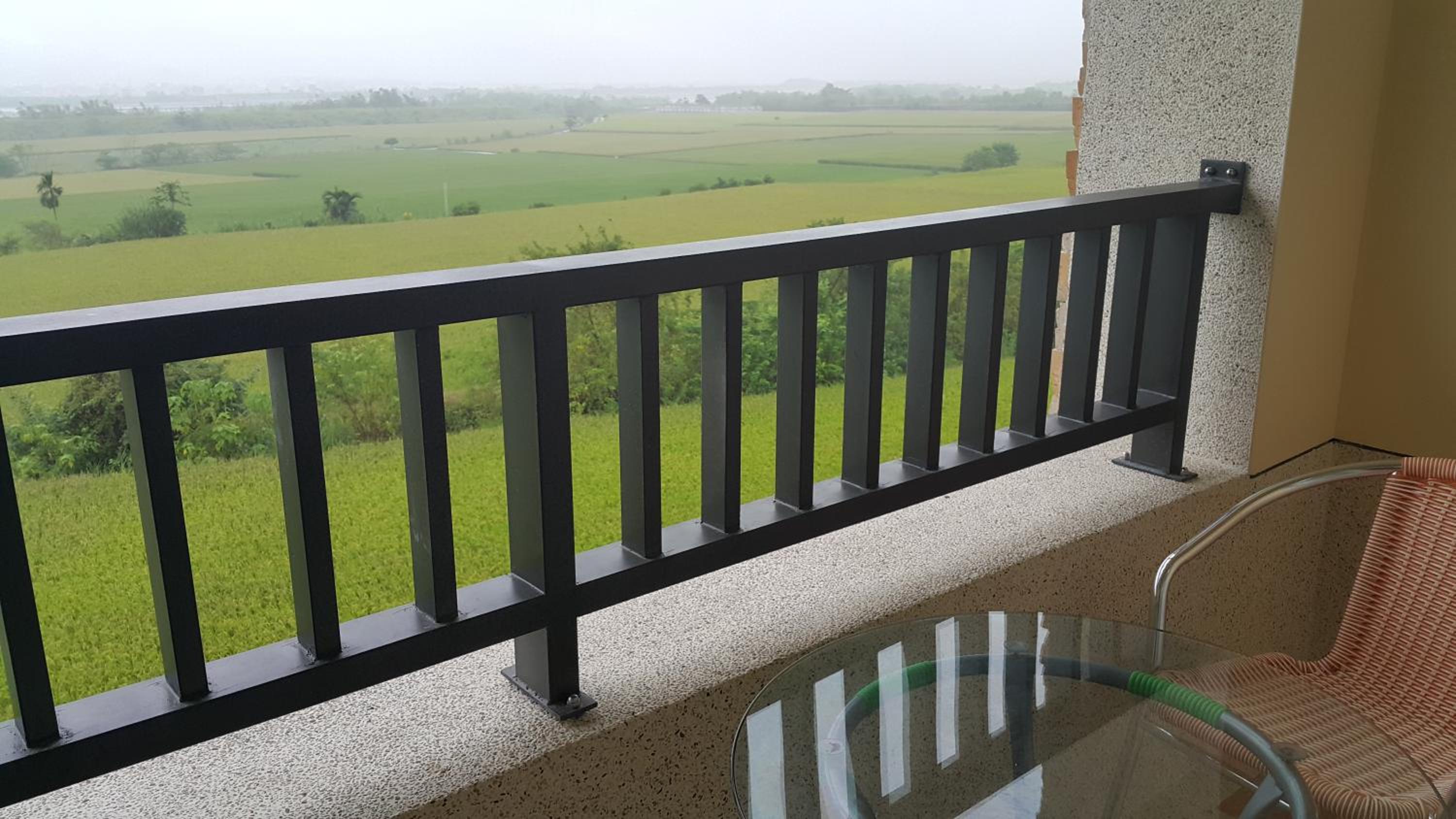 Deluxe Double Room with Balcony photo 3