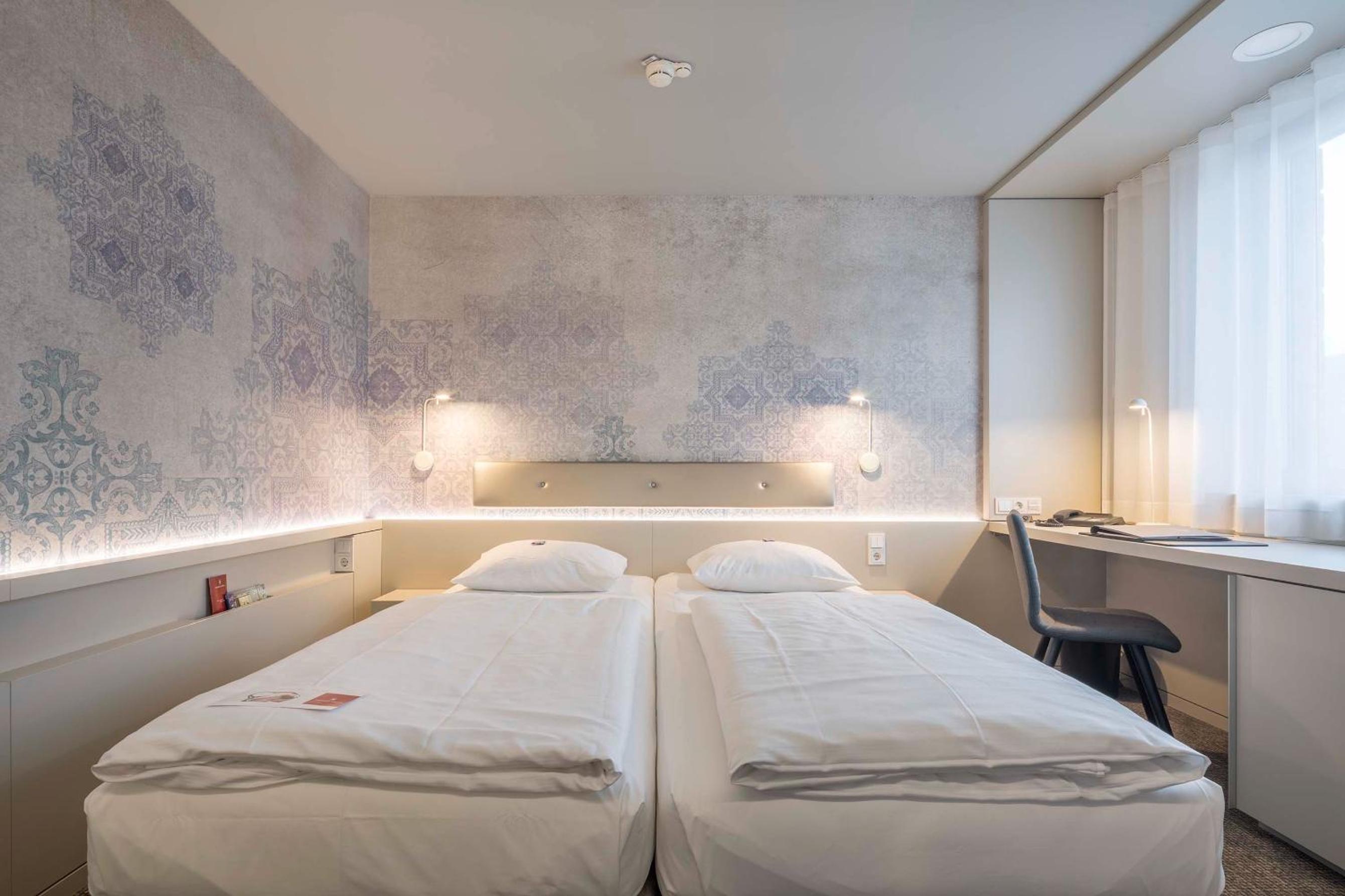 Business Double Room photo 2