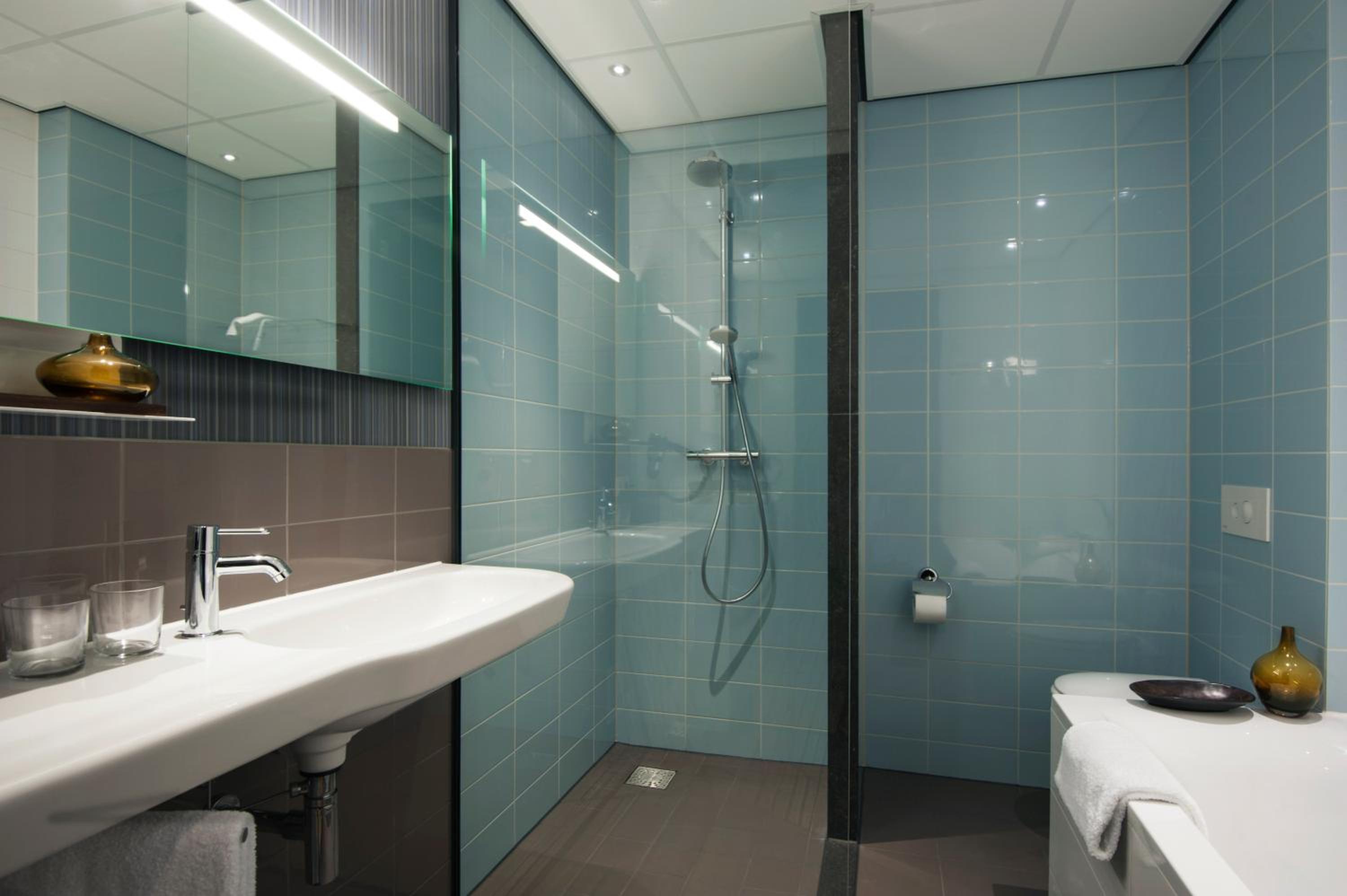  Deluxe River View Room - Photo 3