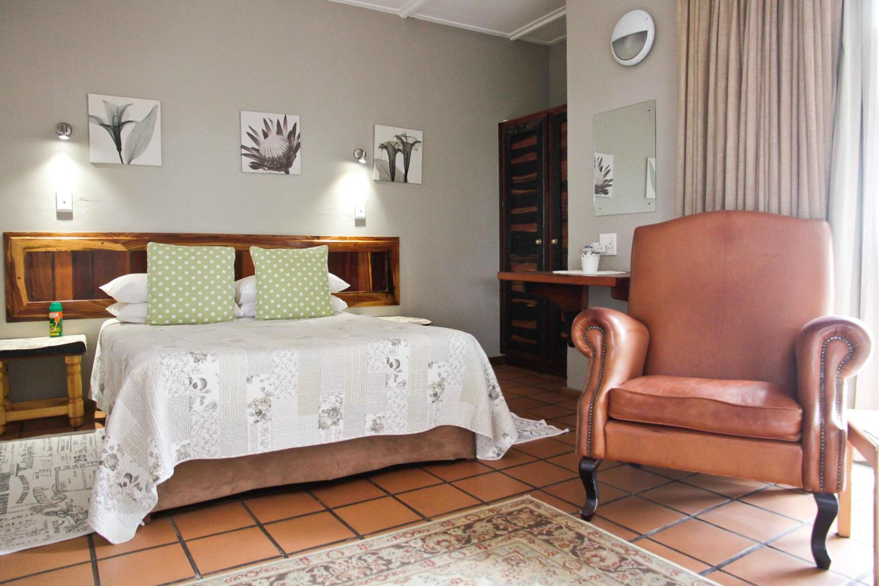 Superior Deluxe Double or Twin Room  - Photo 31