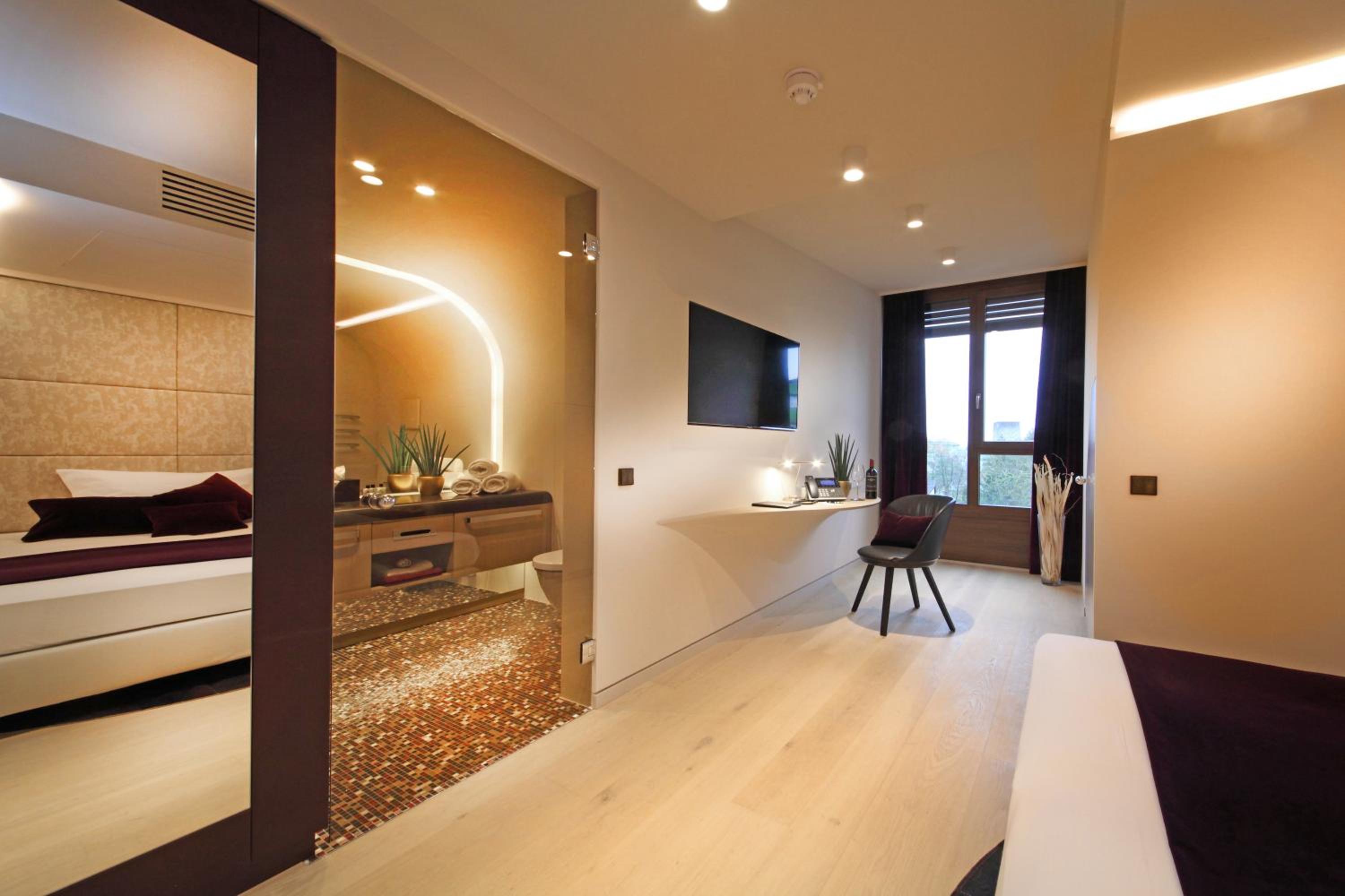 Smart Business Double Room - Photo 1