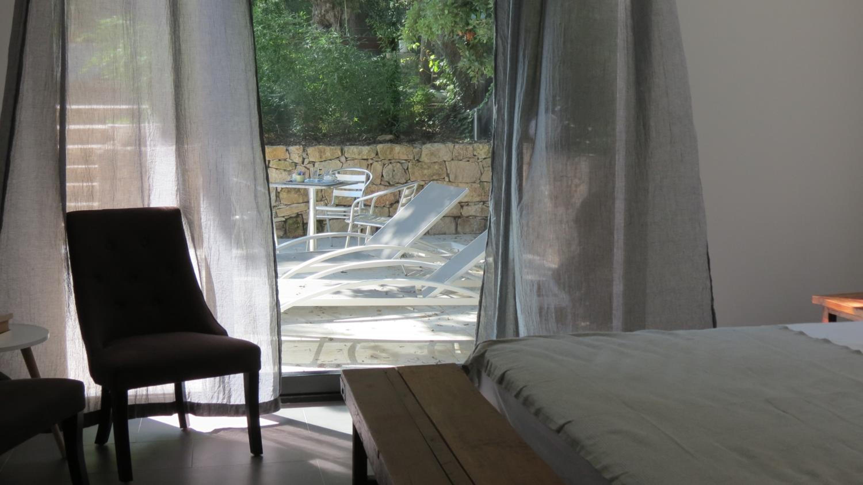 Double Room with Garden View photo 2
