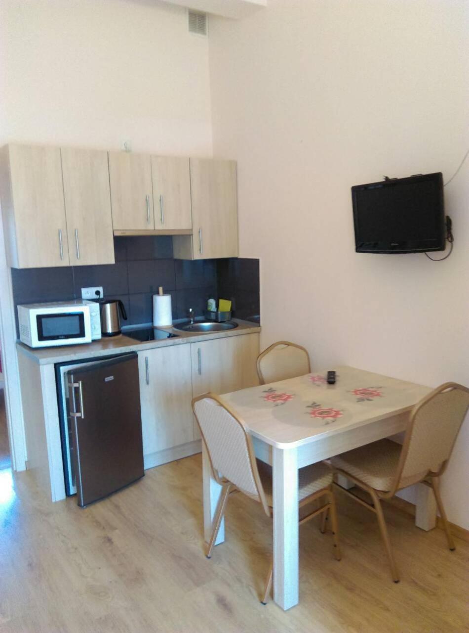 Apartment with Terrace photo 2