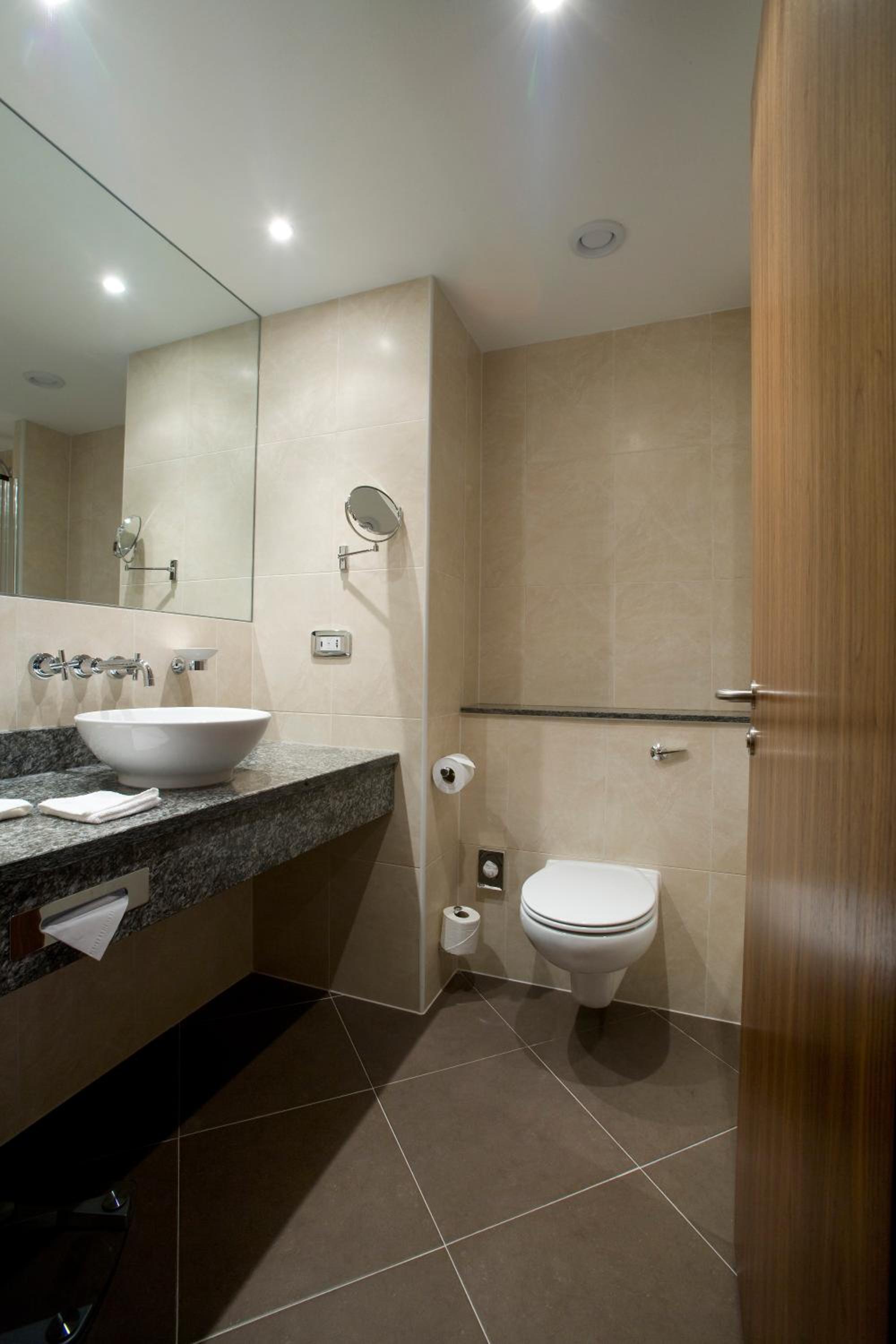 Standard Room - Photo 9