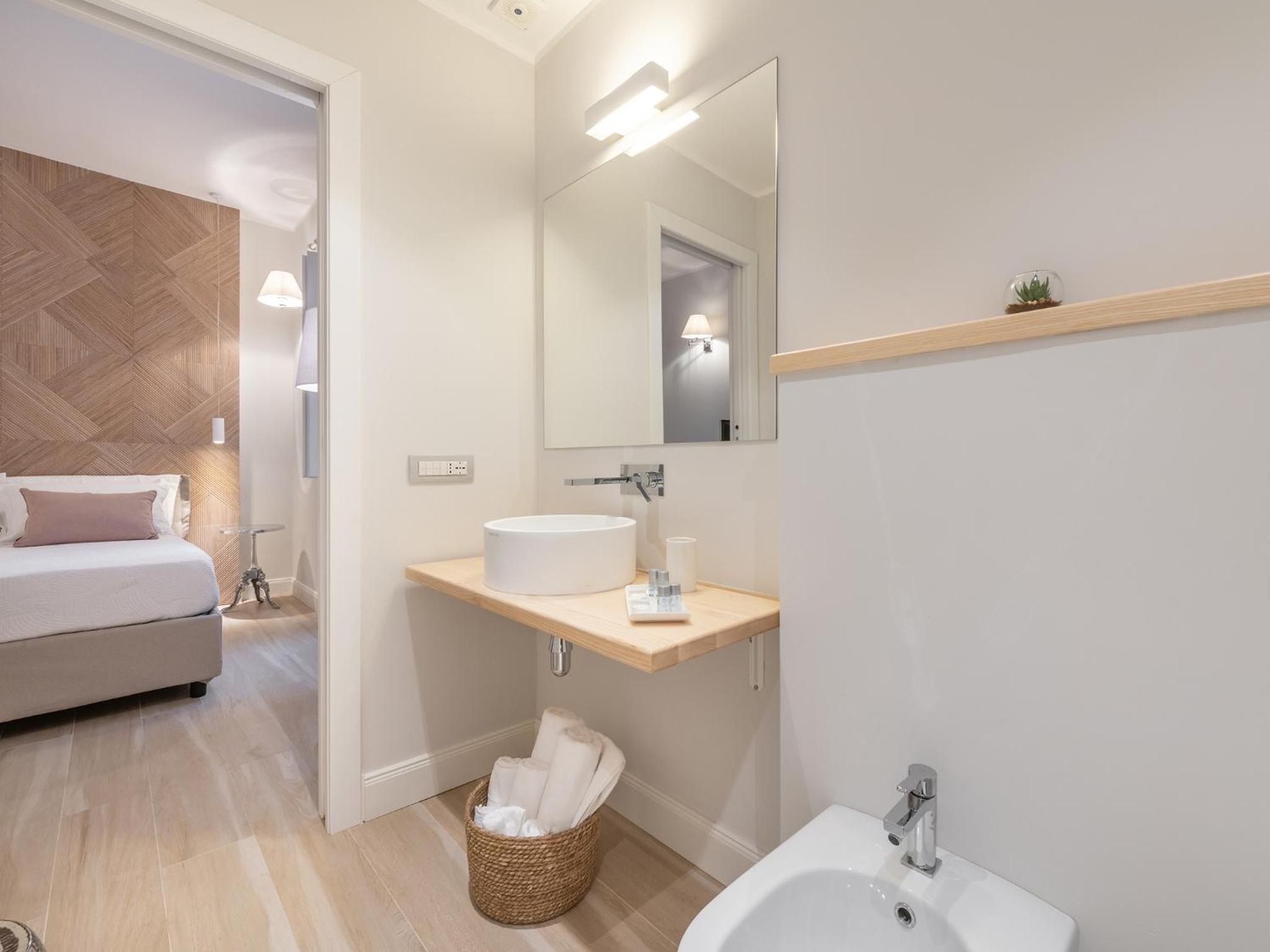Deluxe Double Room photo 2