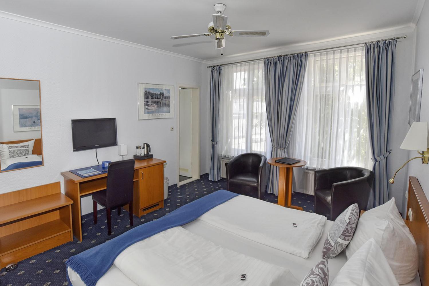Comfort Double Room - Photo 1