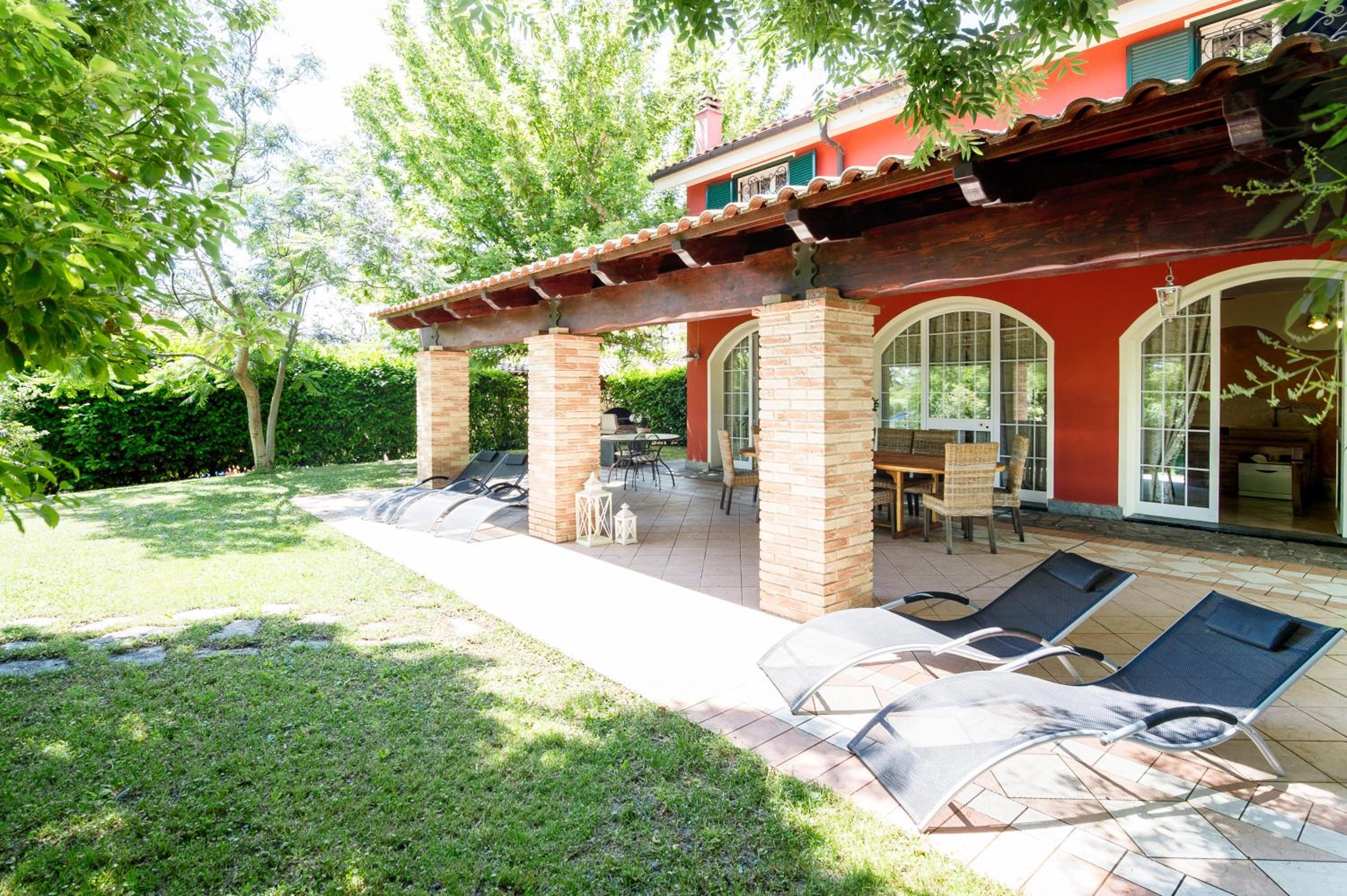 Villa with Garden View photo 3
