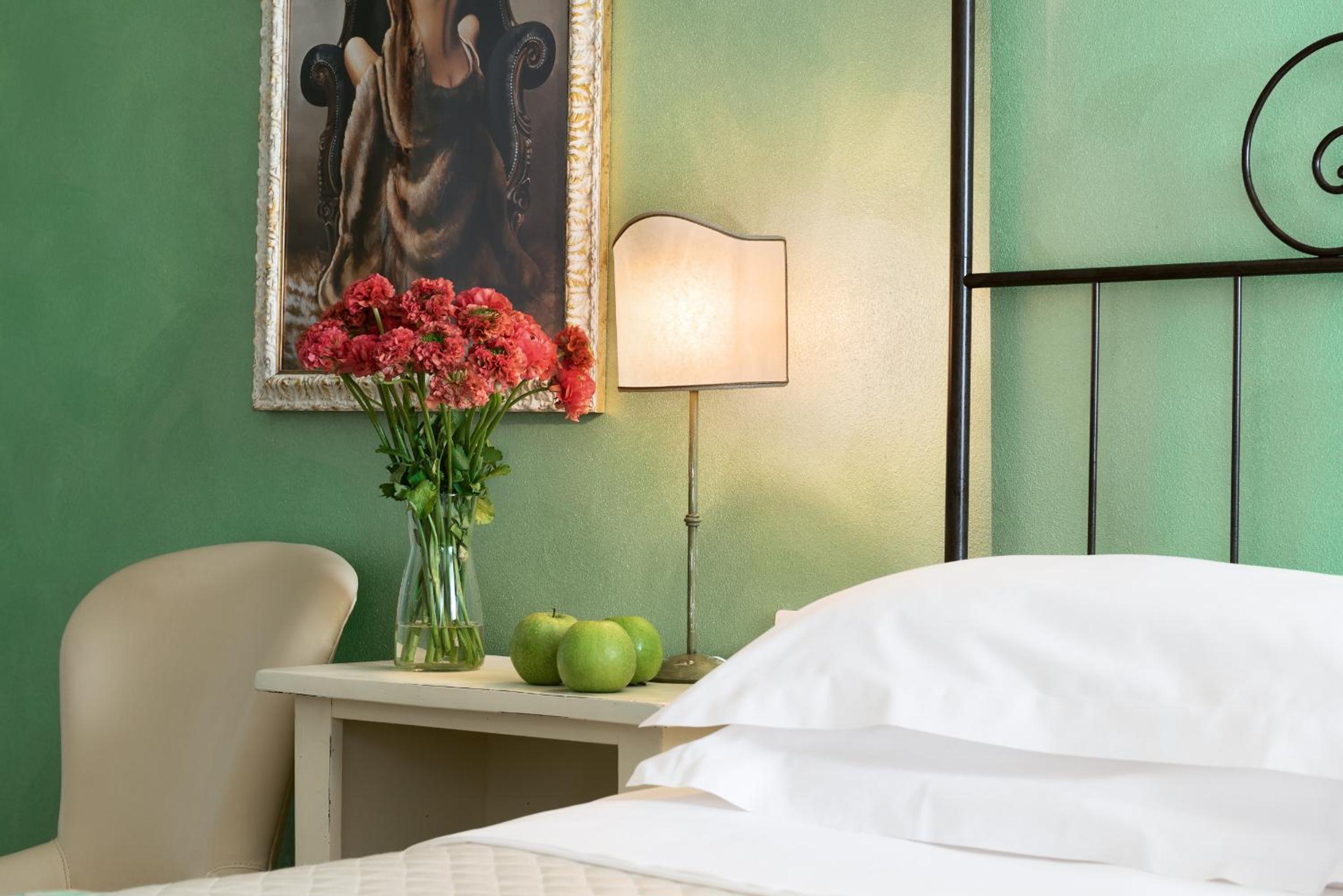 Junior Suite - Photo 8