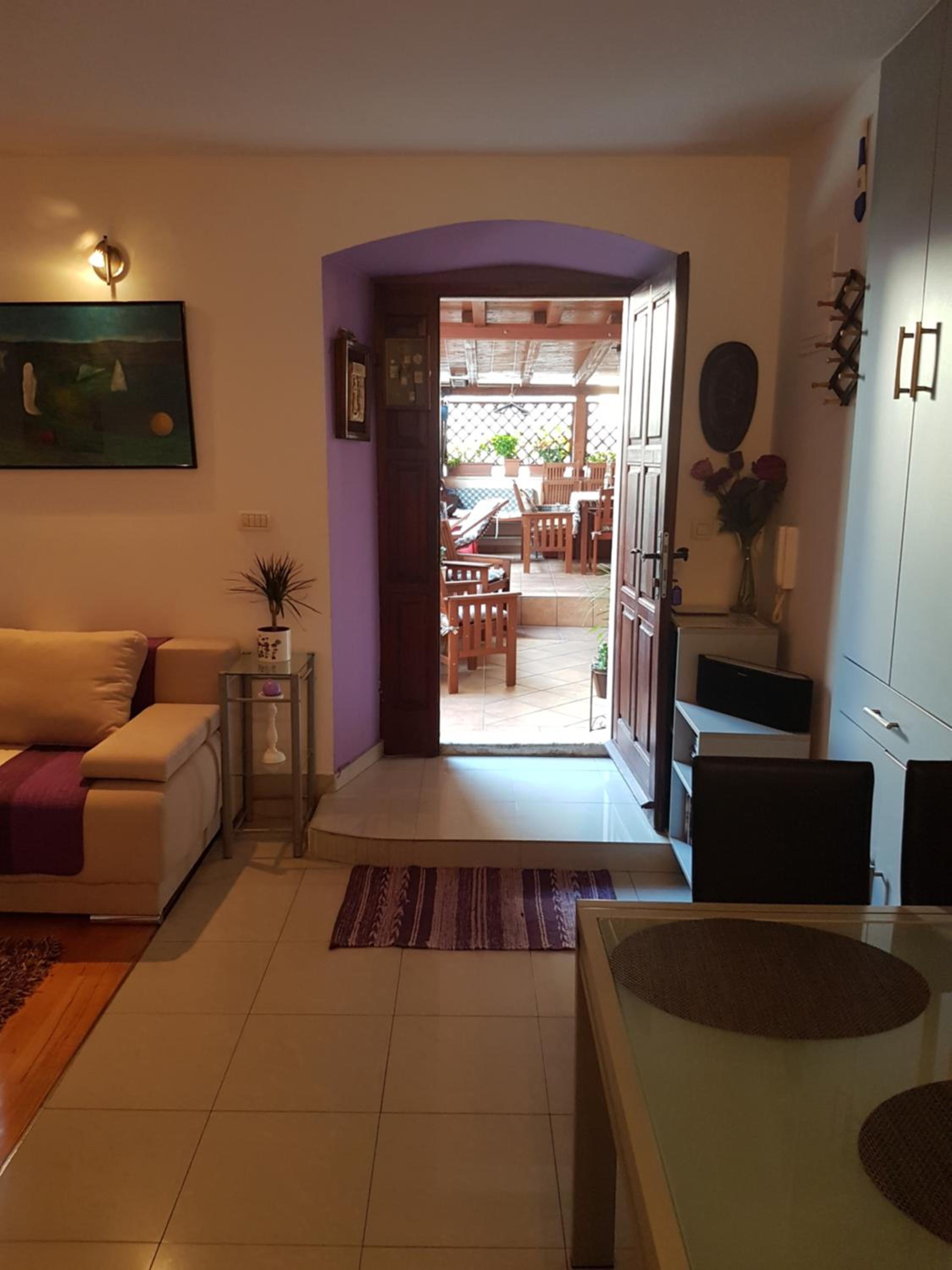 One-Bedroom Apartment with Shared Terrace