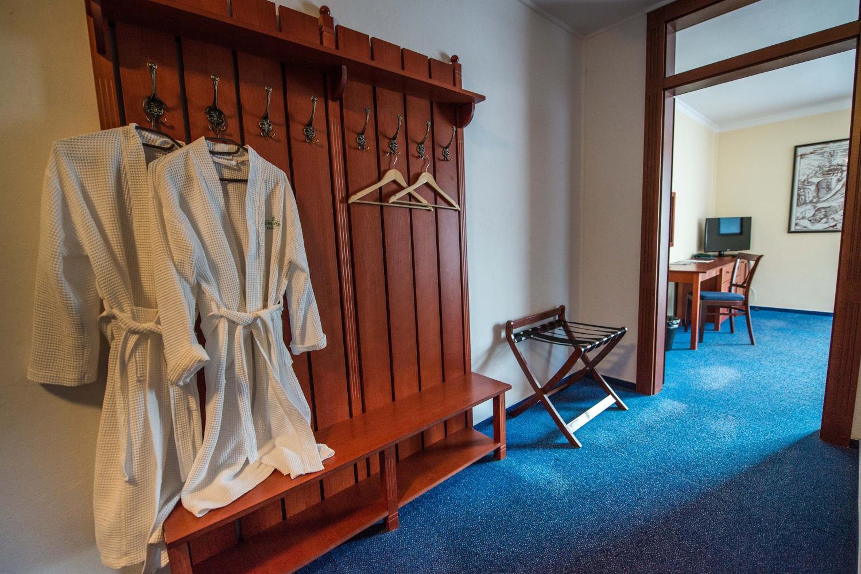 Suite - Photo 4