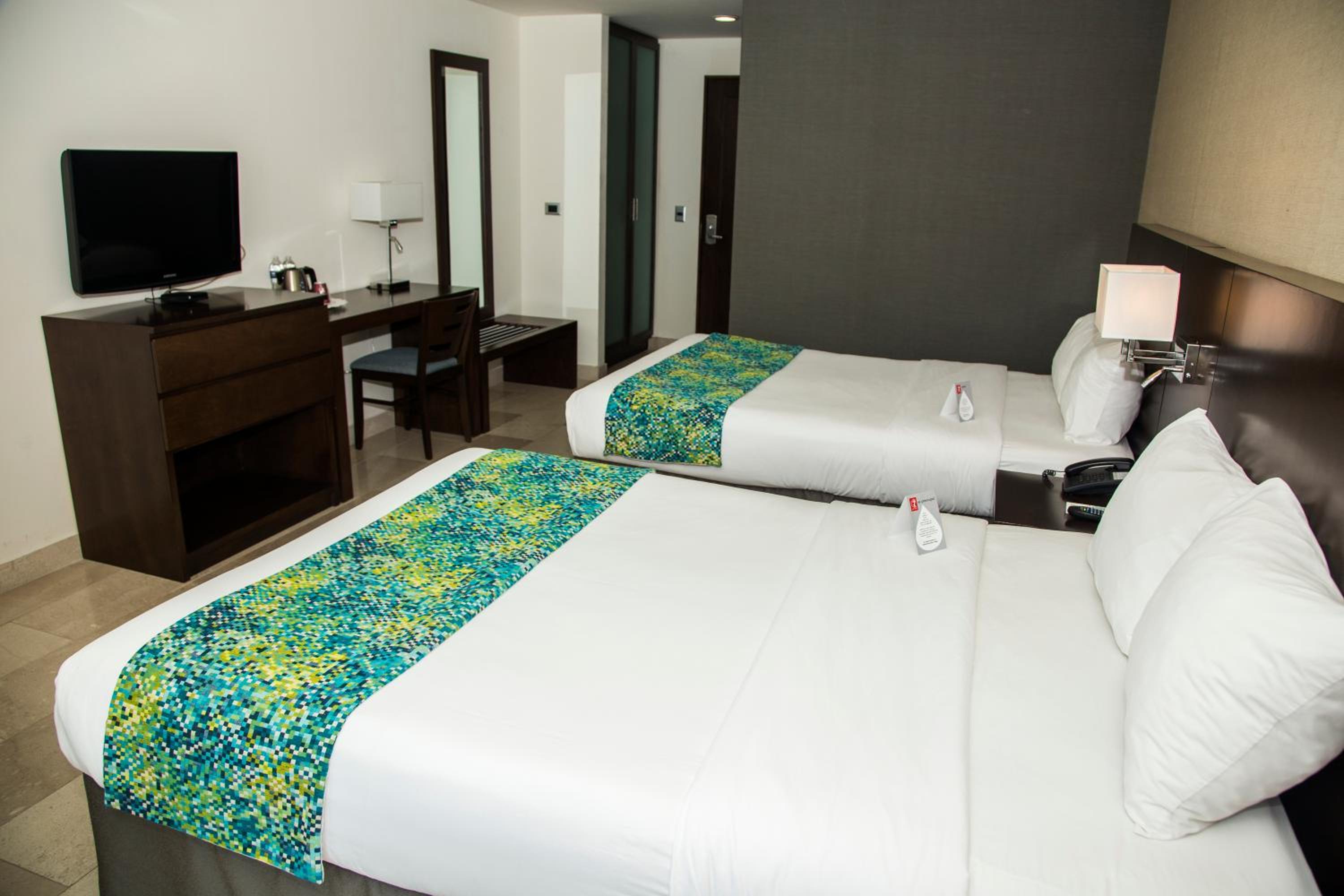 Standard Double Room - Photo 2