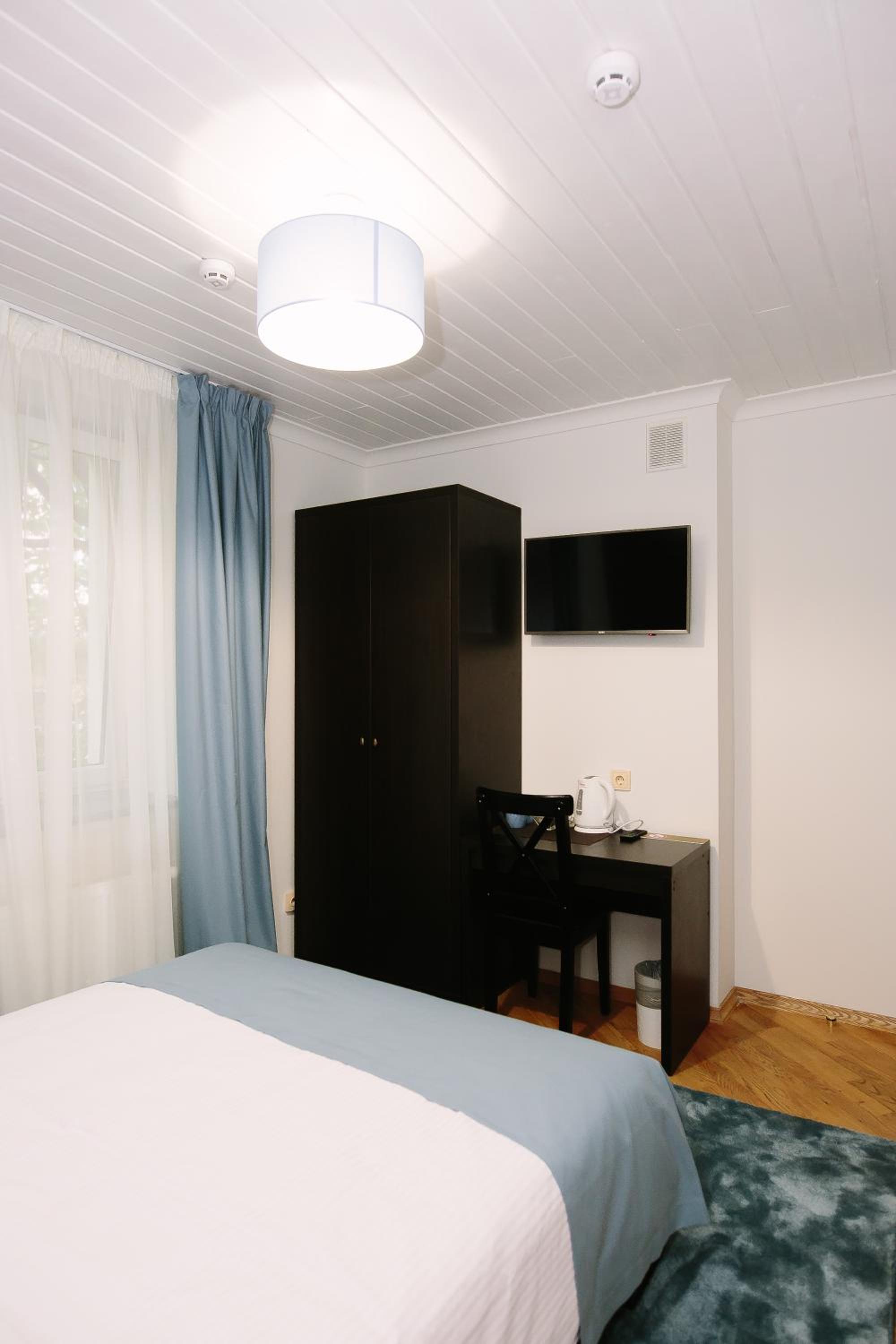 Standard Double Room photo 2