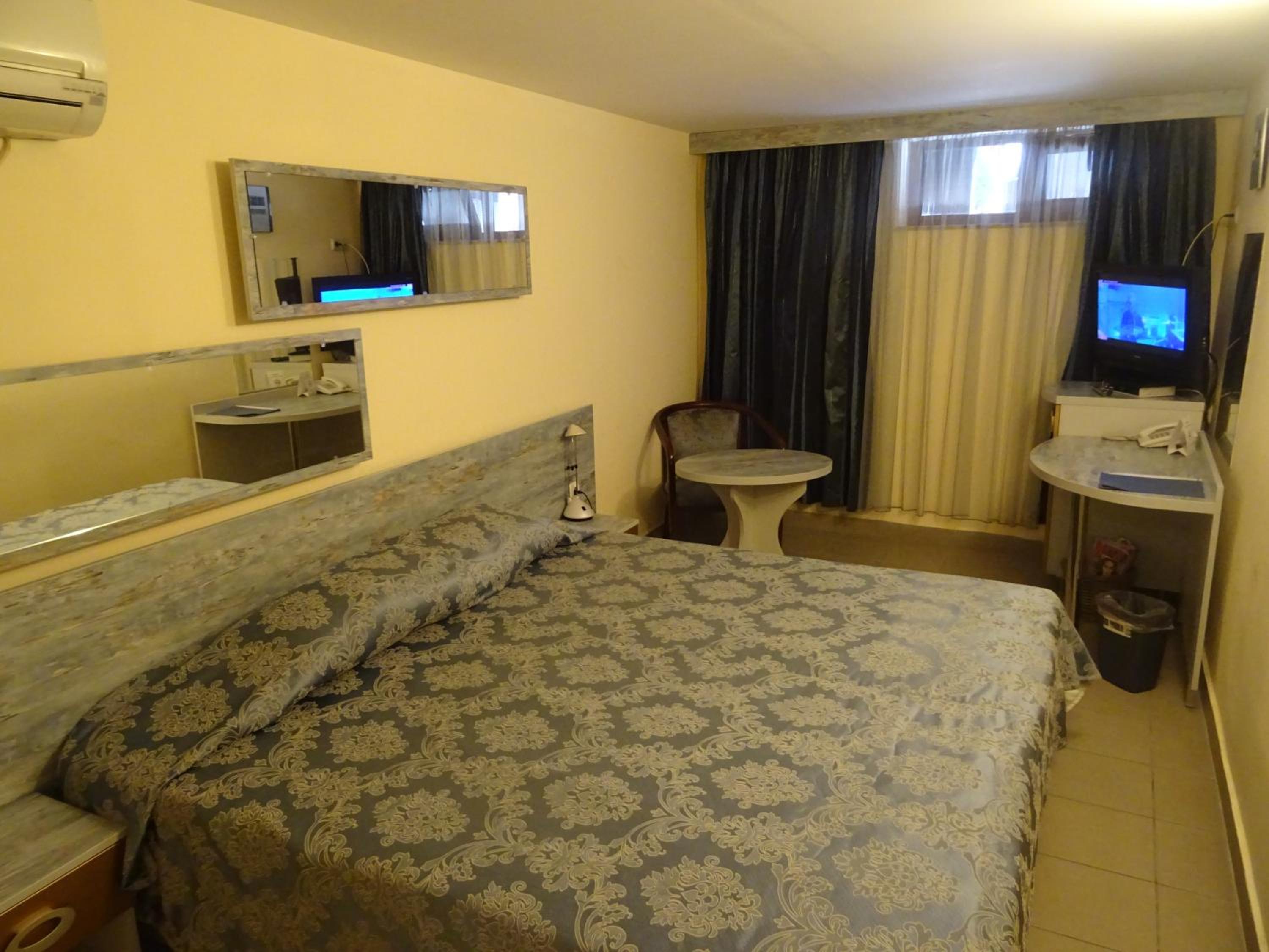 Economy Double or Twin Room - Photo 16