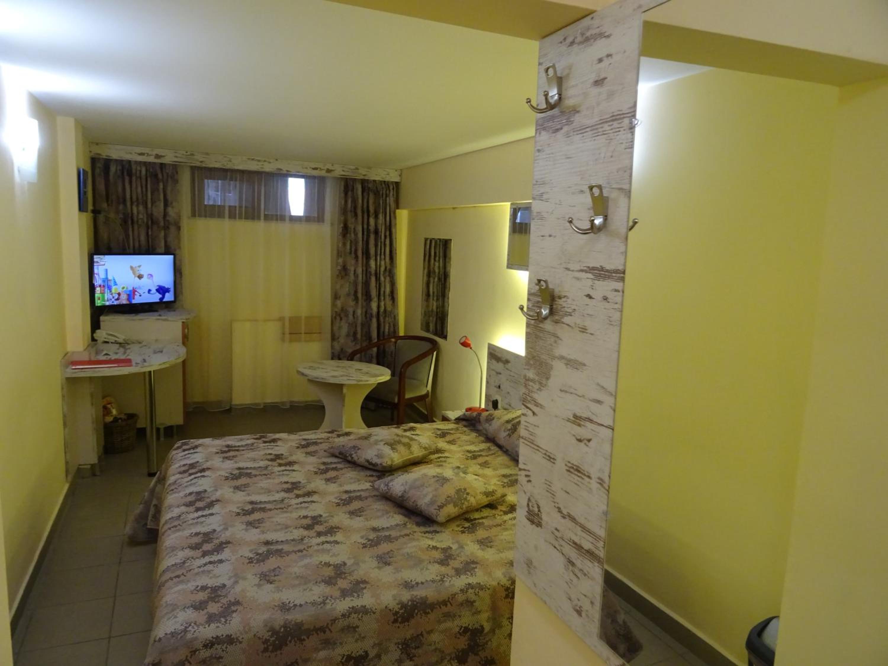 Economy Double or Twin Room - Photo 17