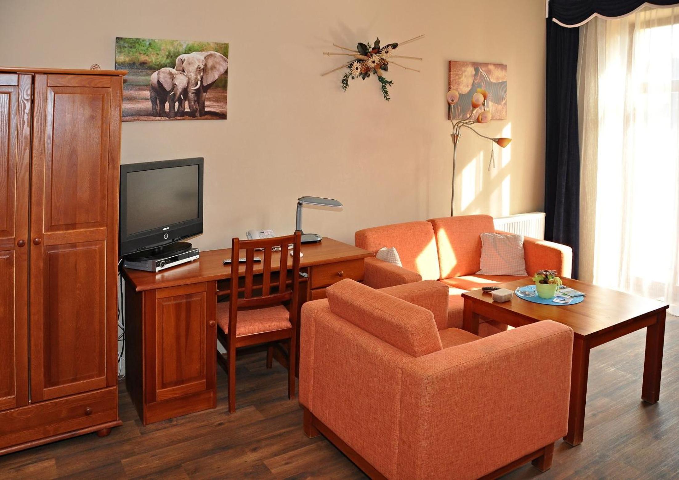 Apartment - Photo 1