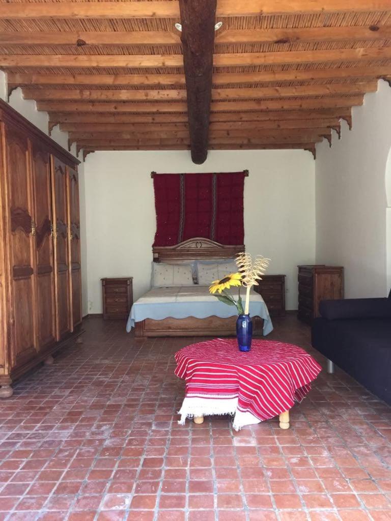 Double Room with Garden View - Photo 10
