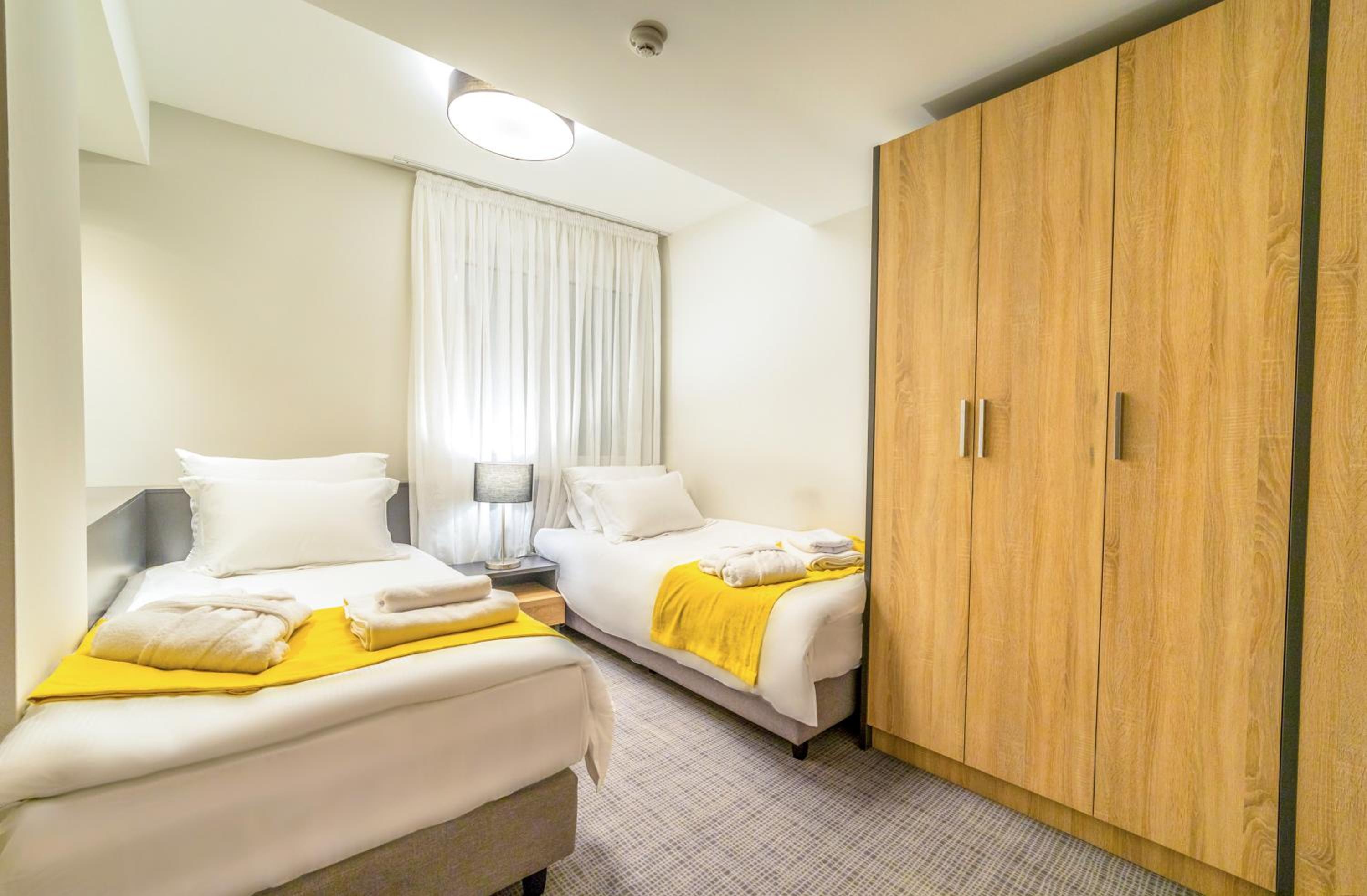 Apartment - Photo 2