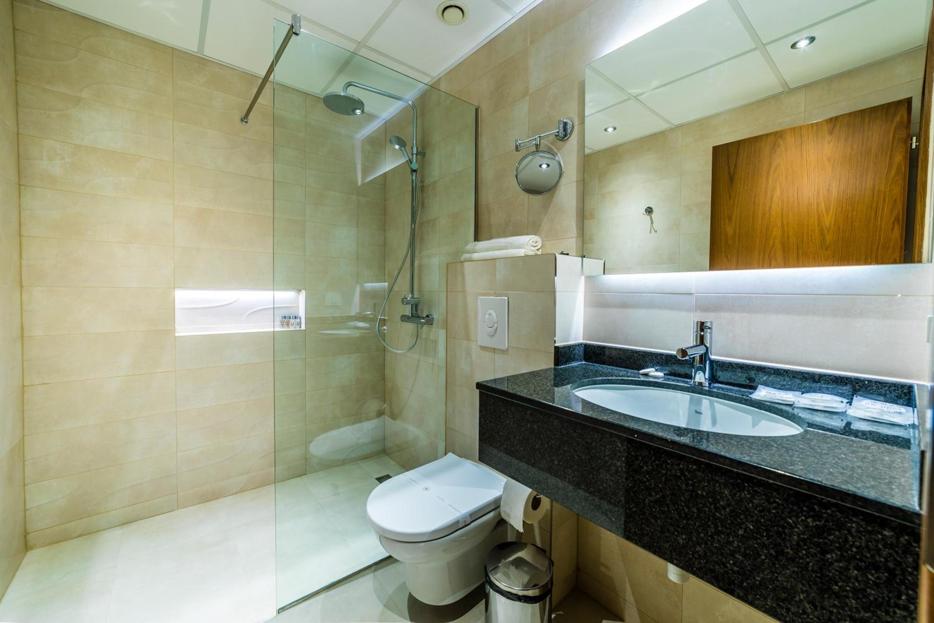 Double or Twin Room - Photo 2