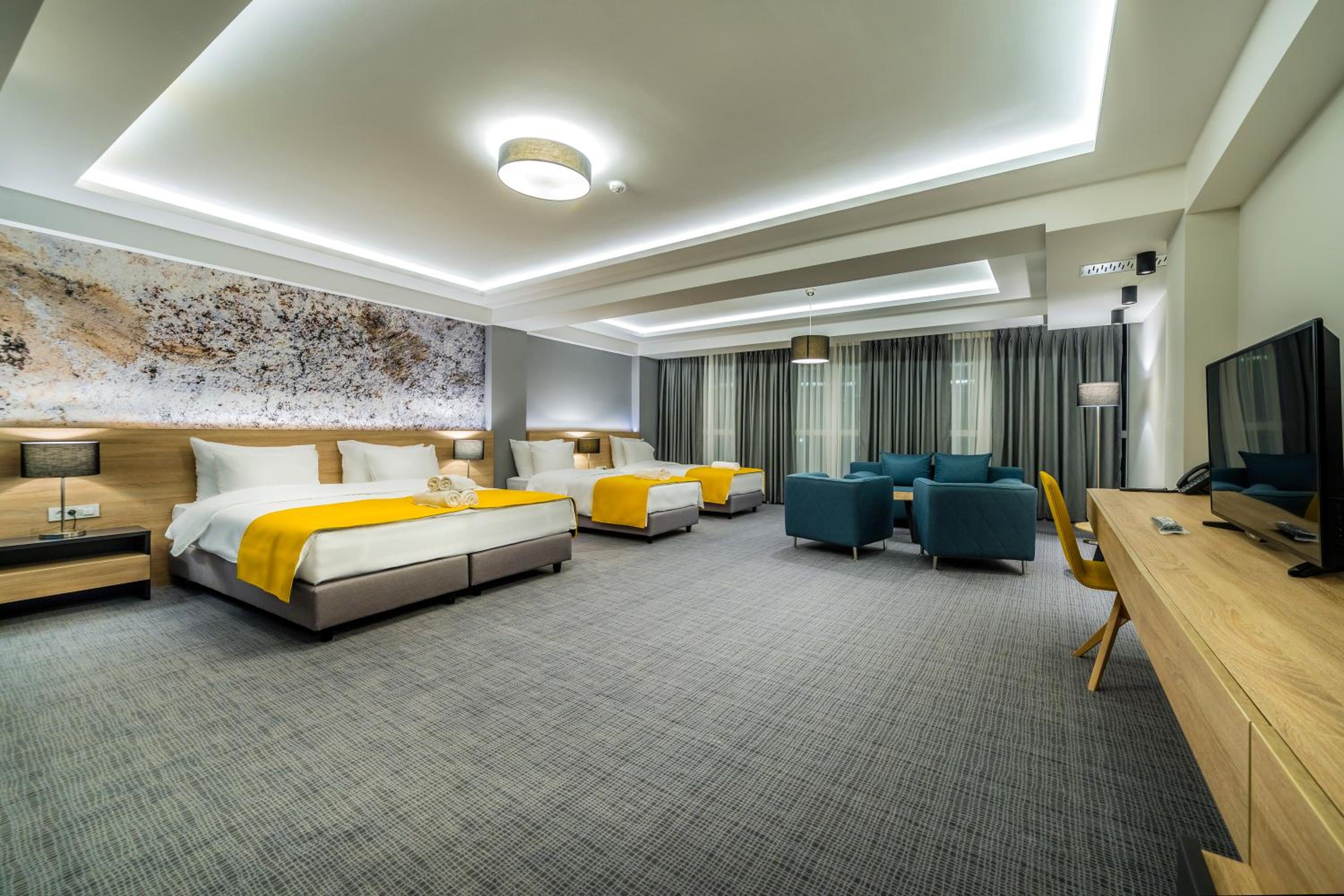 Deluxe Double Room - Photo 2