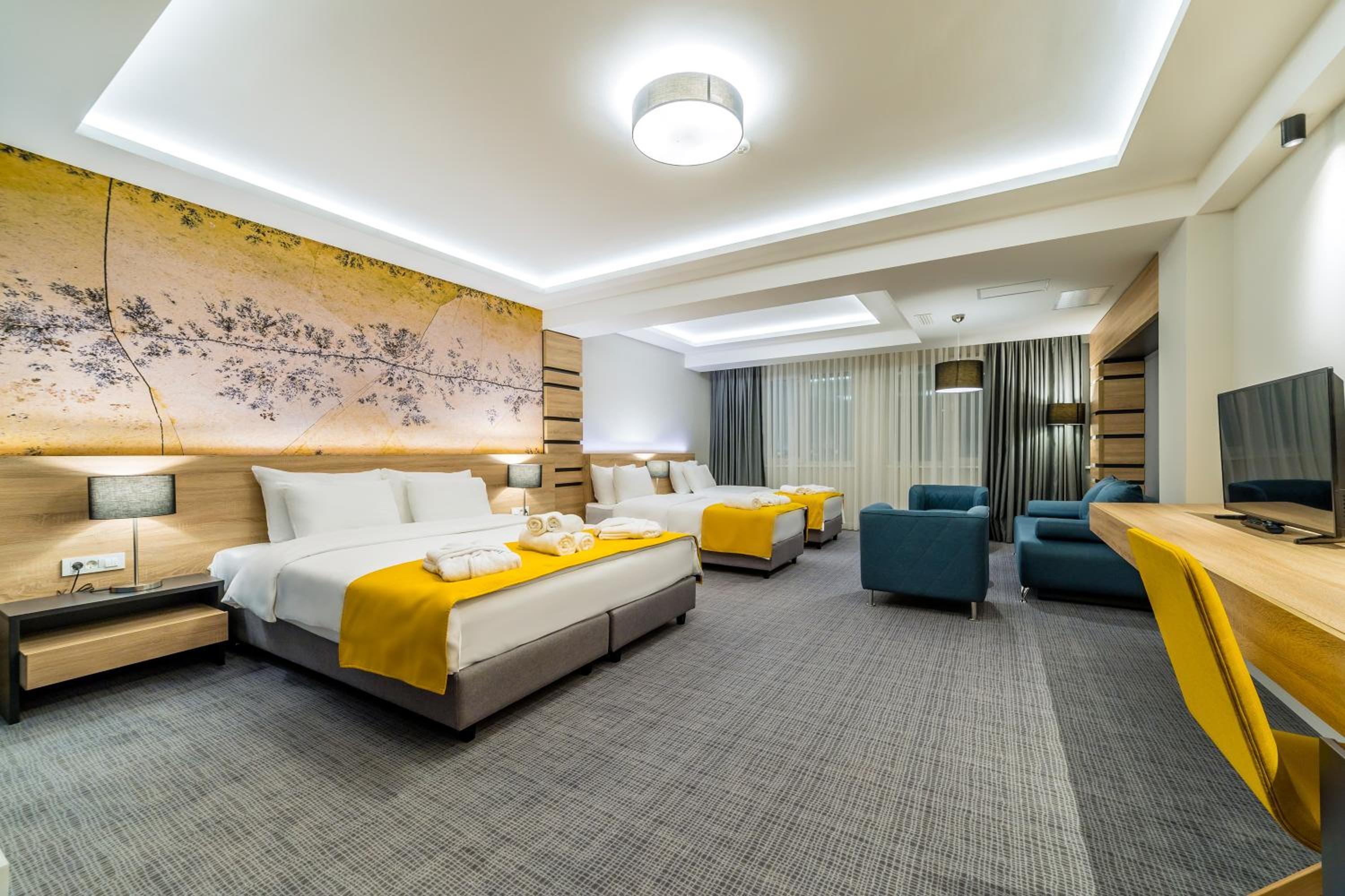 Deluxe Double Room - Photo 1