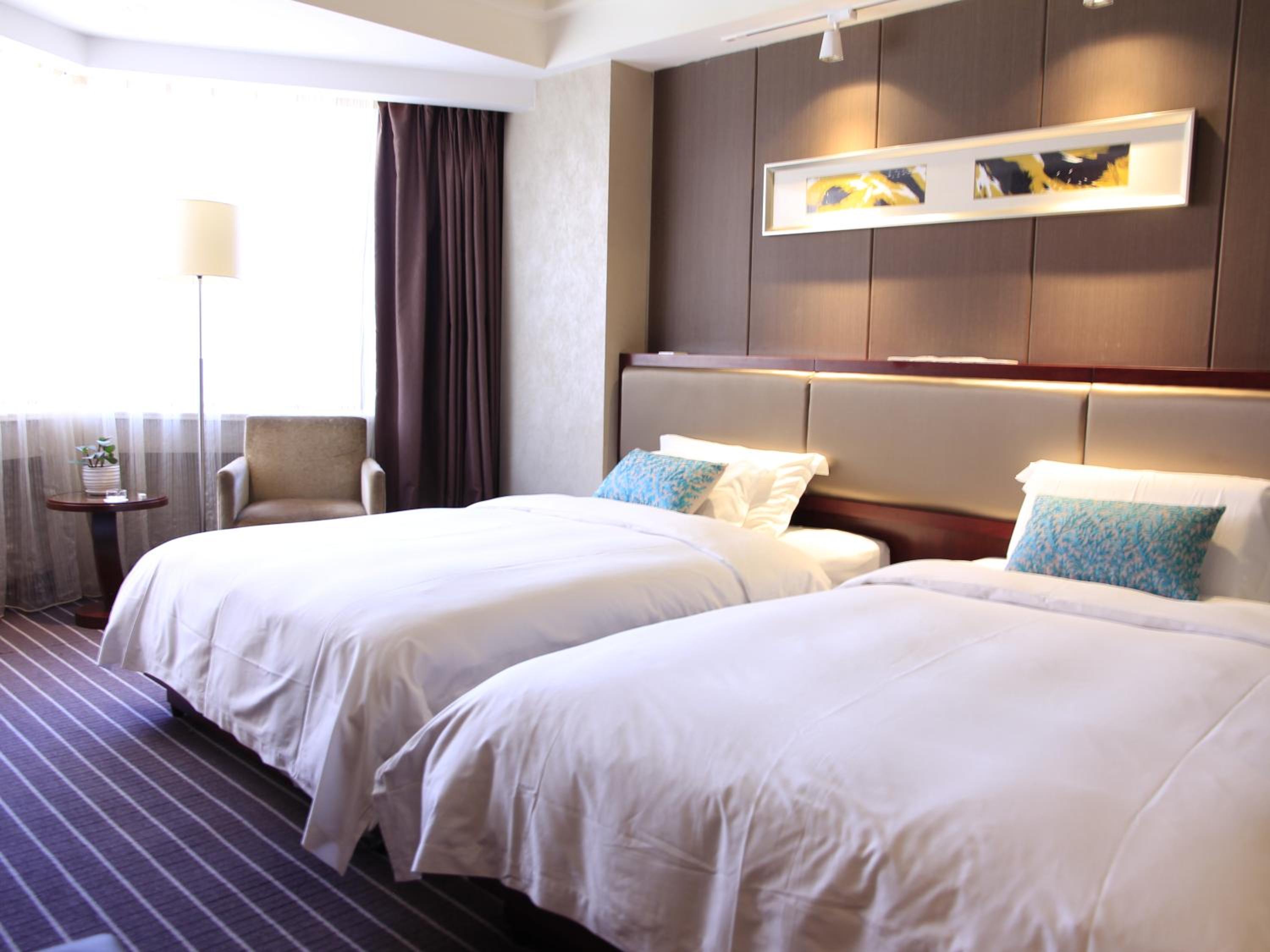 Double or Twin Room photo 3