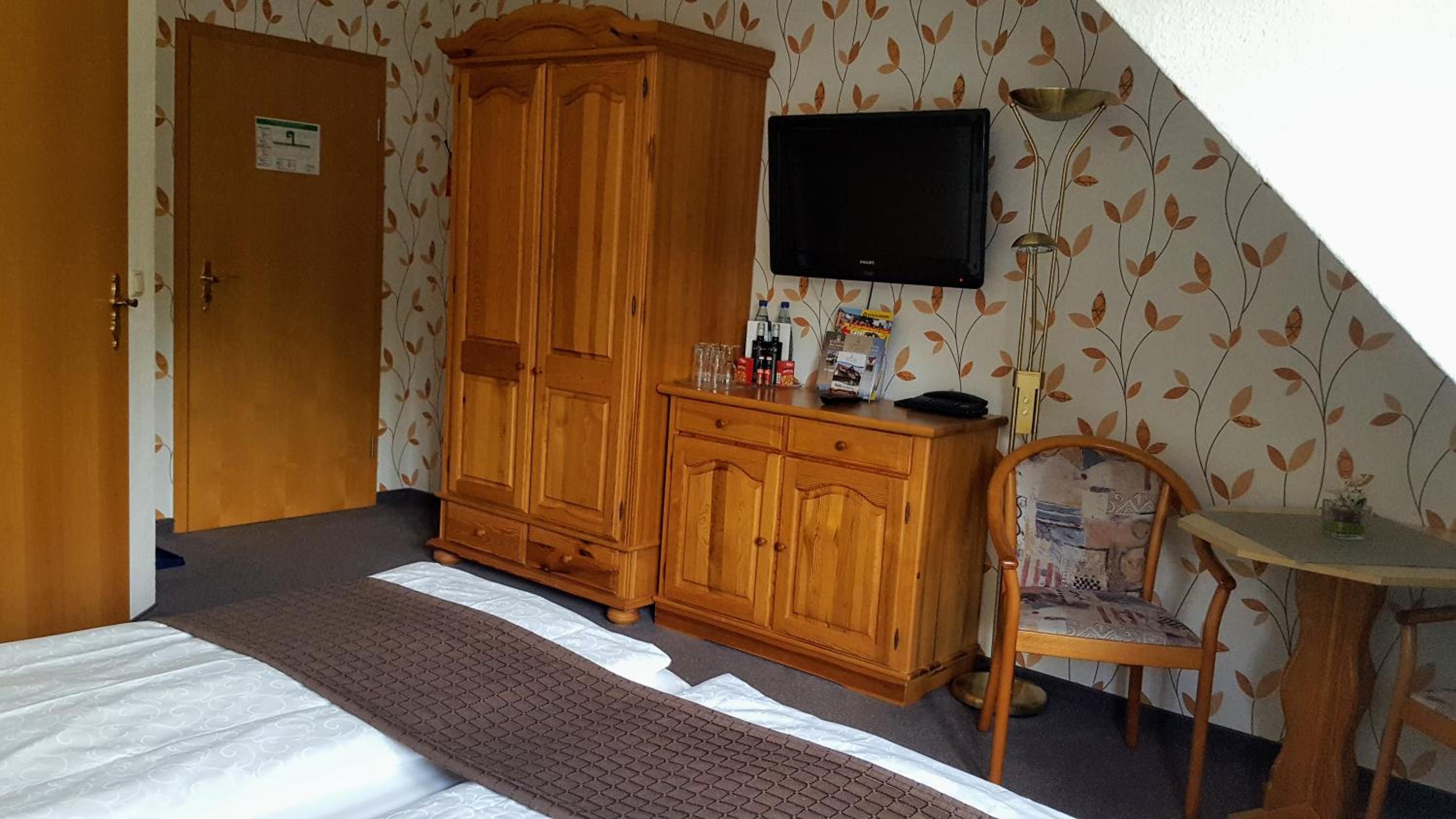 Classic Double Room - Photo 4