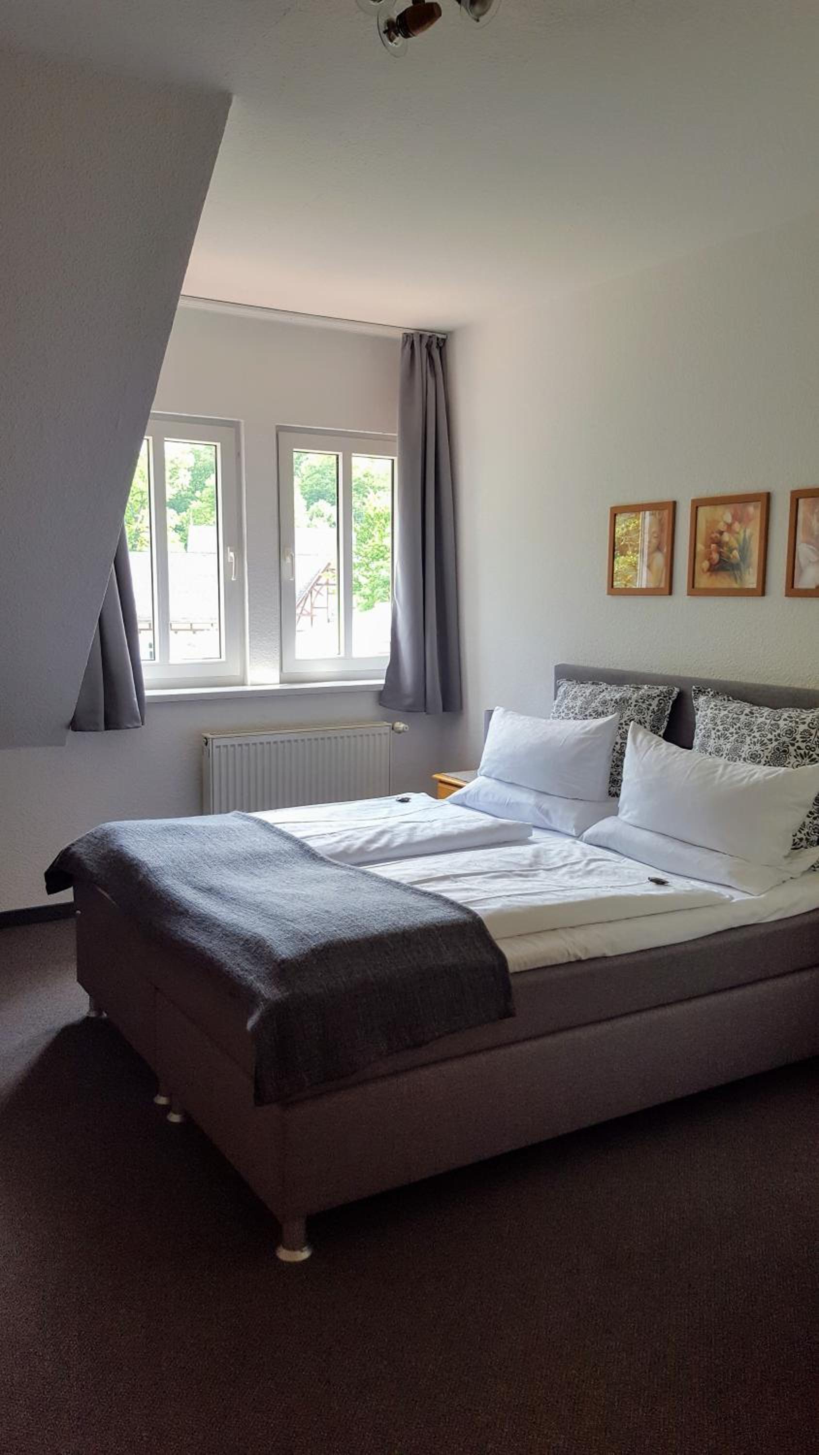 Classic Double Room - Photo 2