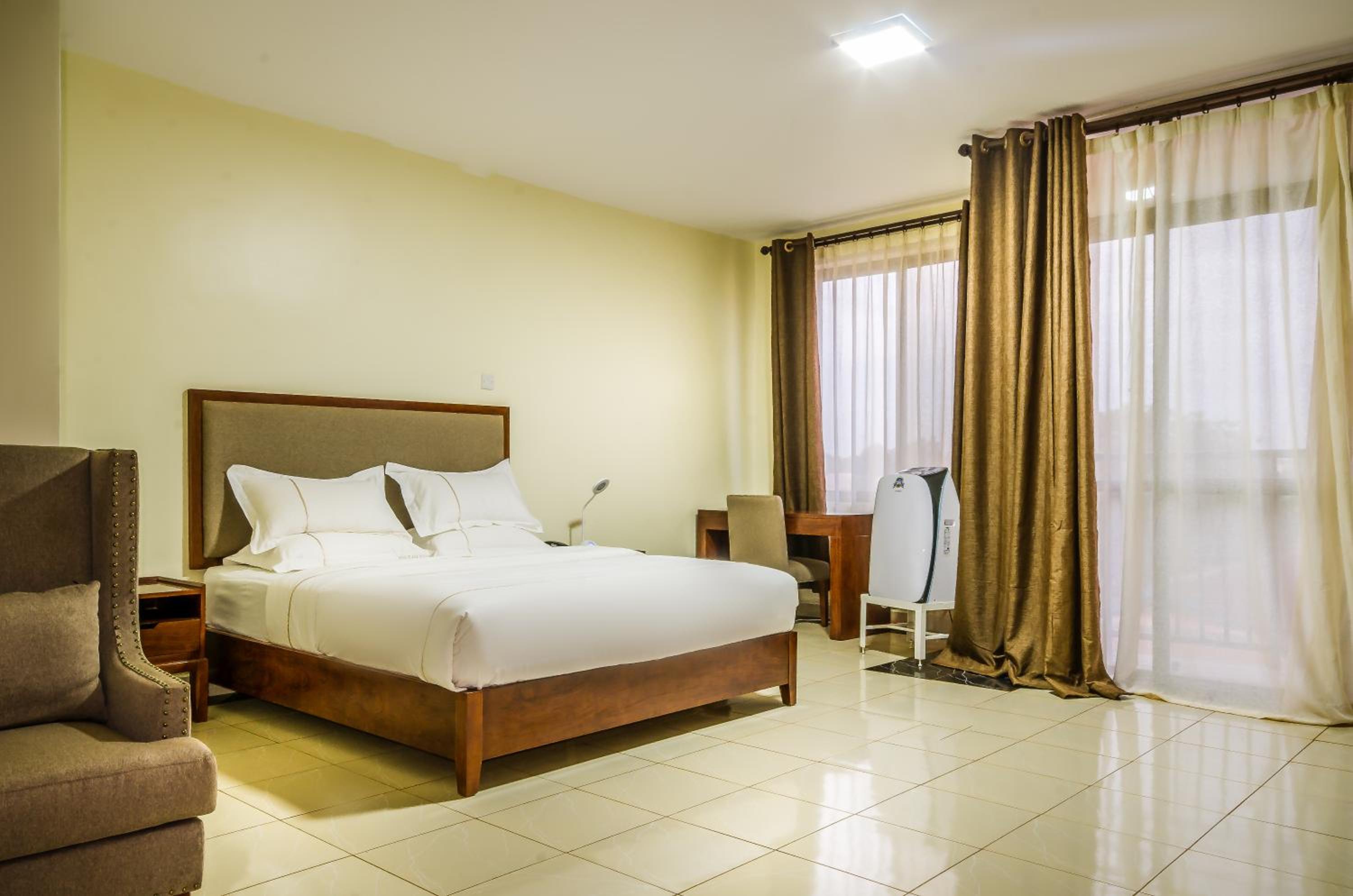Deluxe Single Room