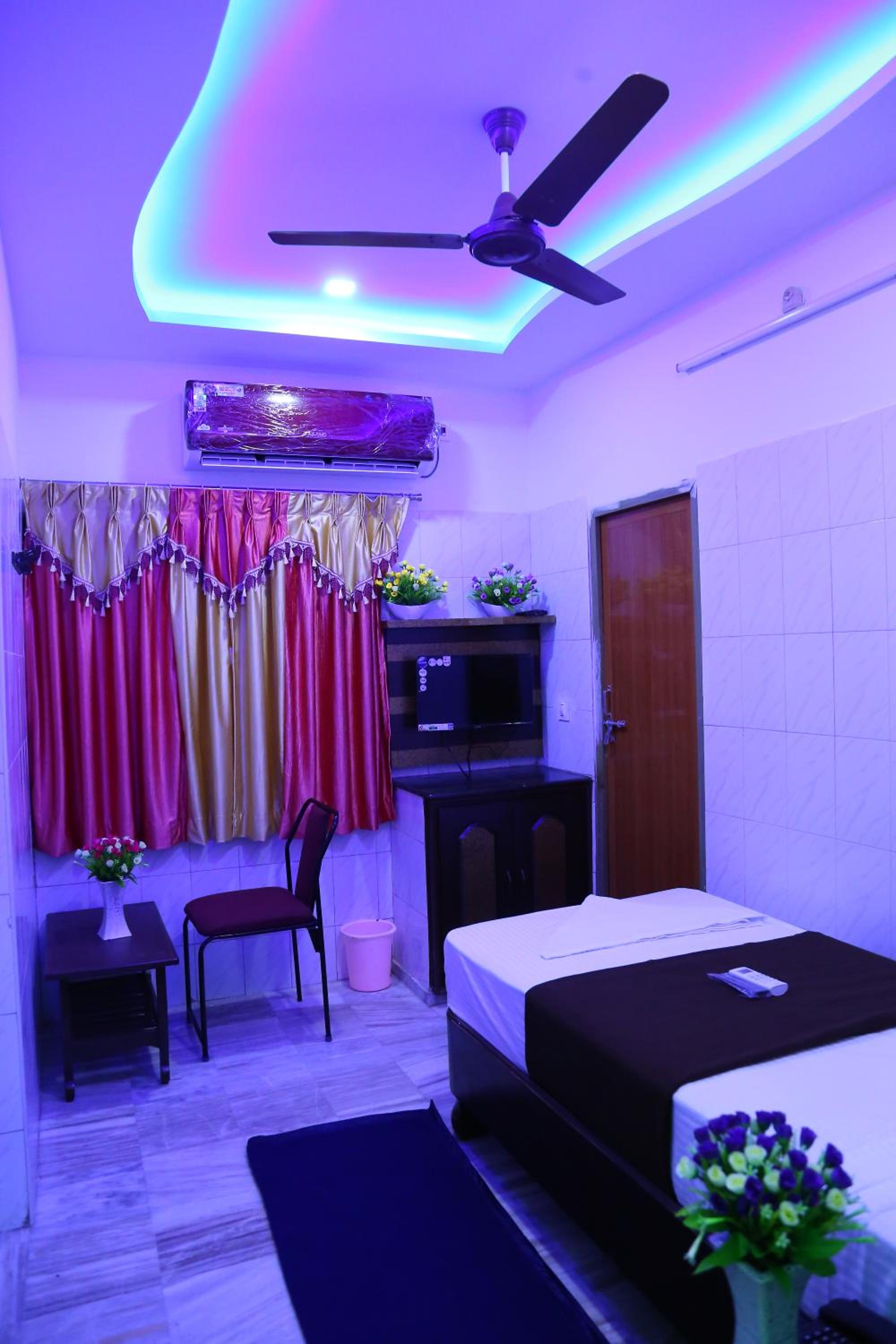 Single Room With Shower photo 1