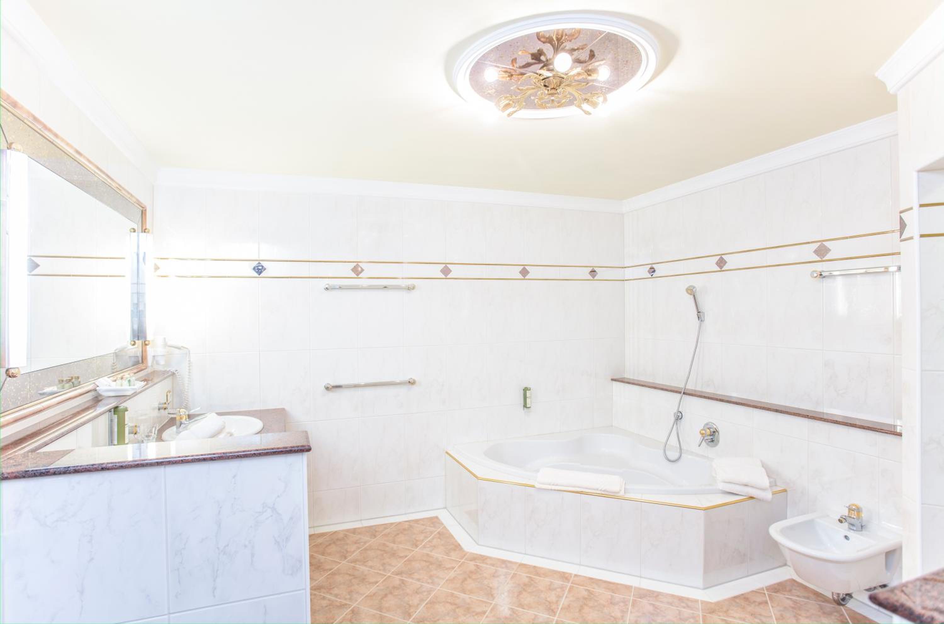 Suite Jungbrunnen - Photo 4