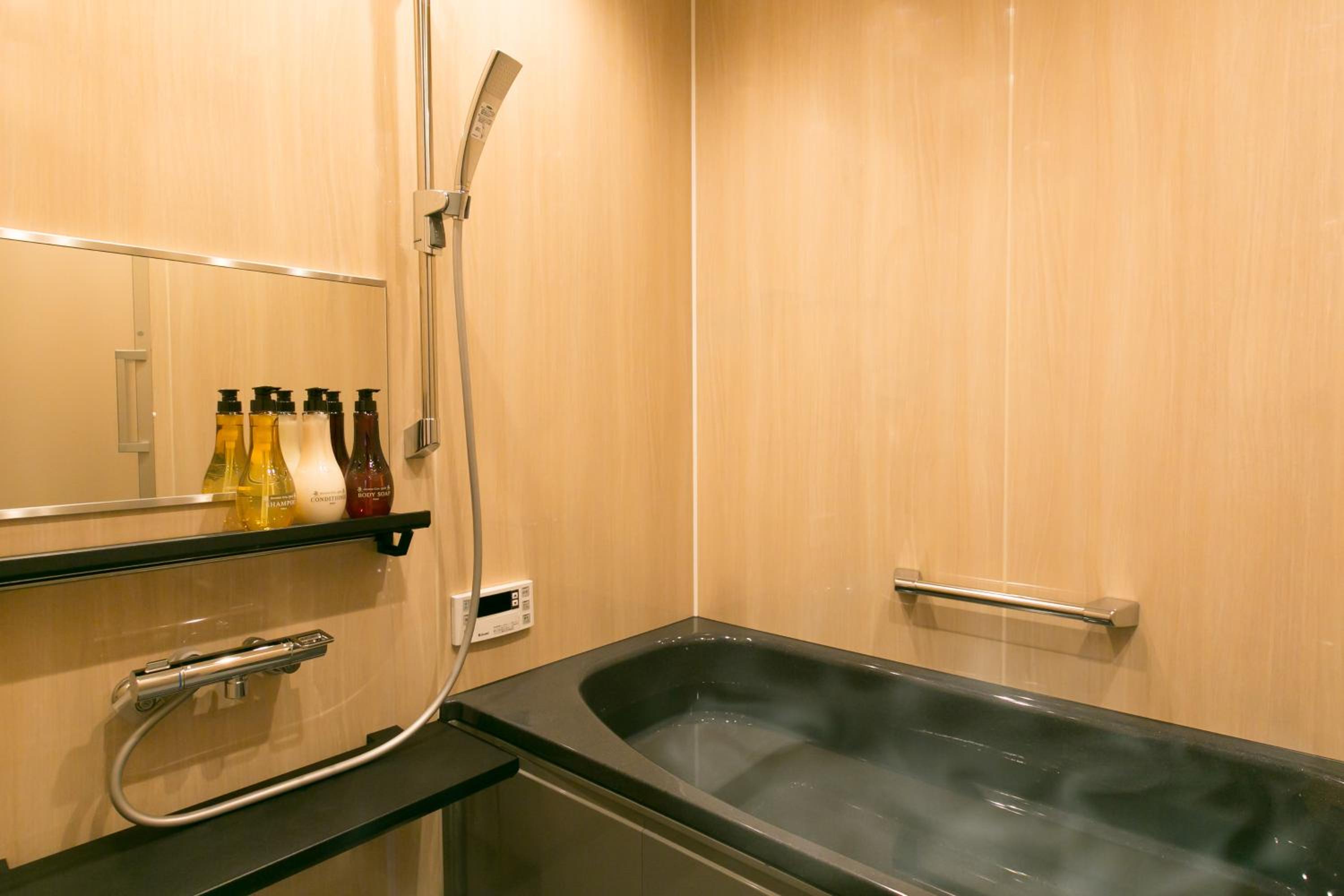 Standard Double Room - Photo 8