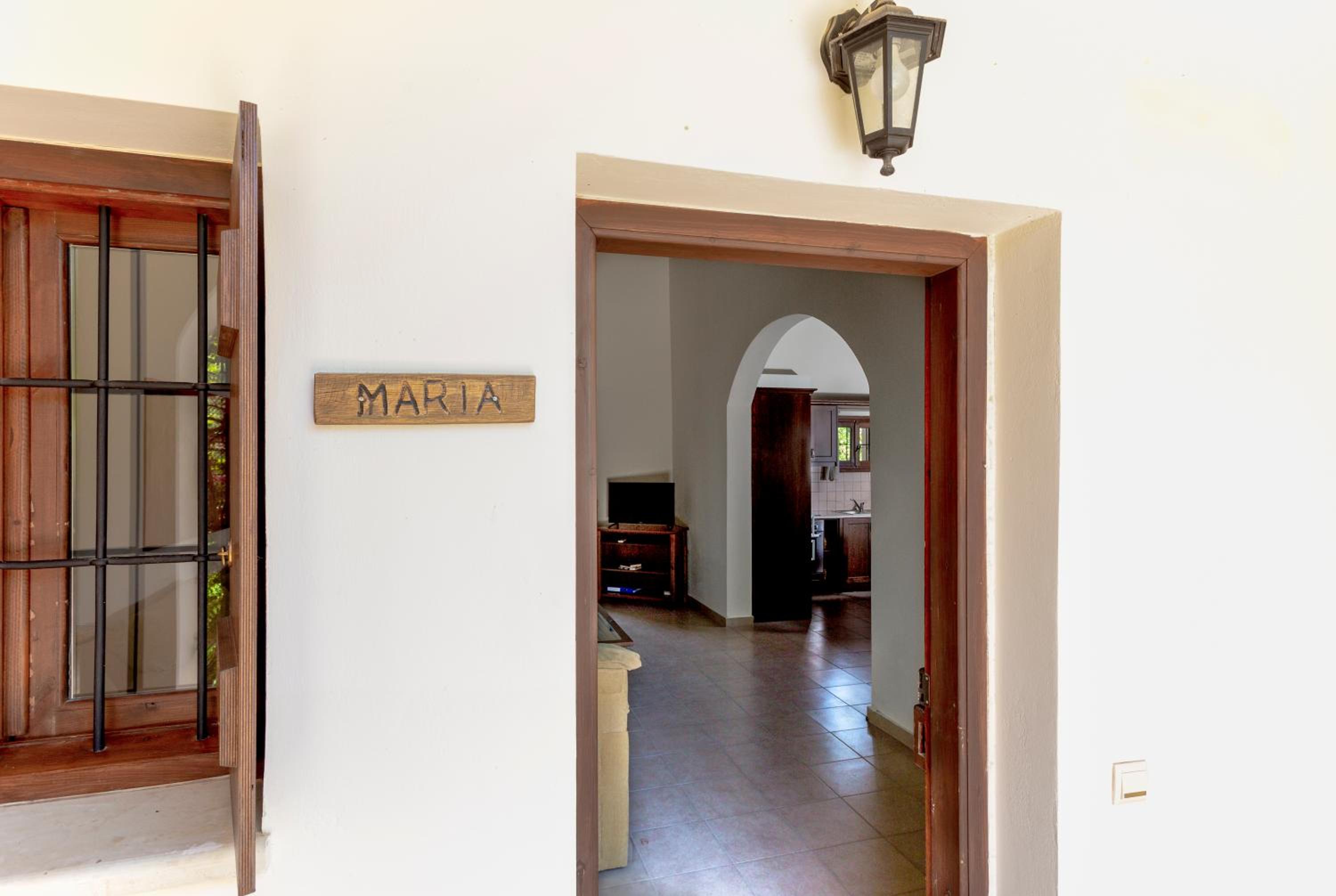 Two-Bedroom Apartment with Shared Pool-Split Level photo 2