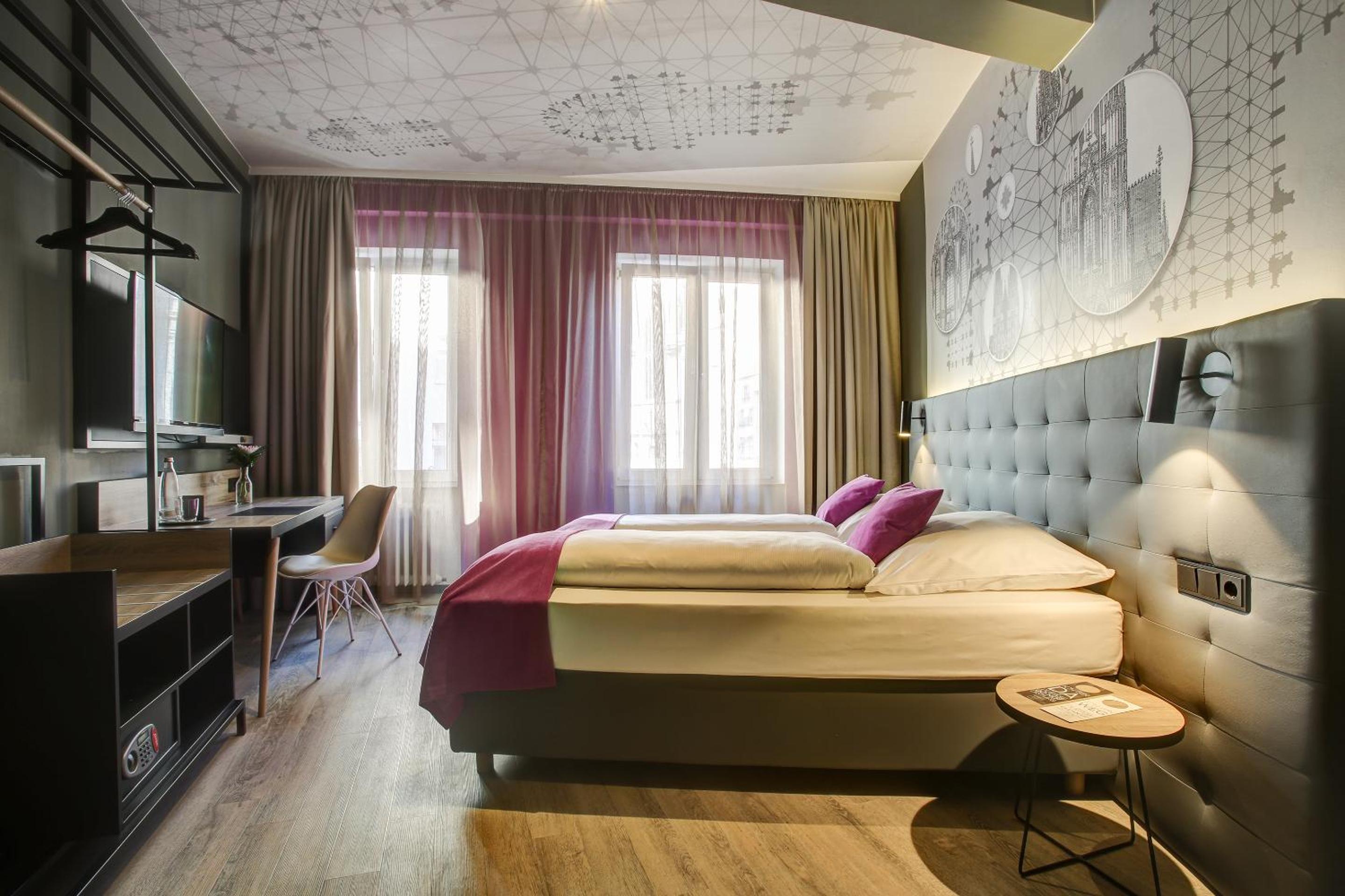 Standard Room, 1 Double Bed - Photo 2