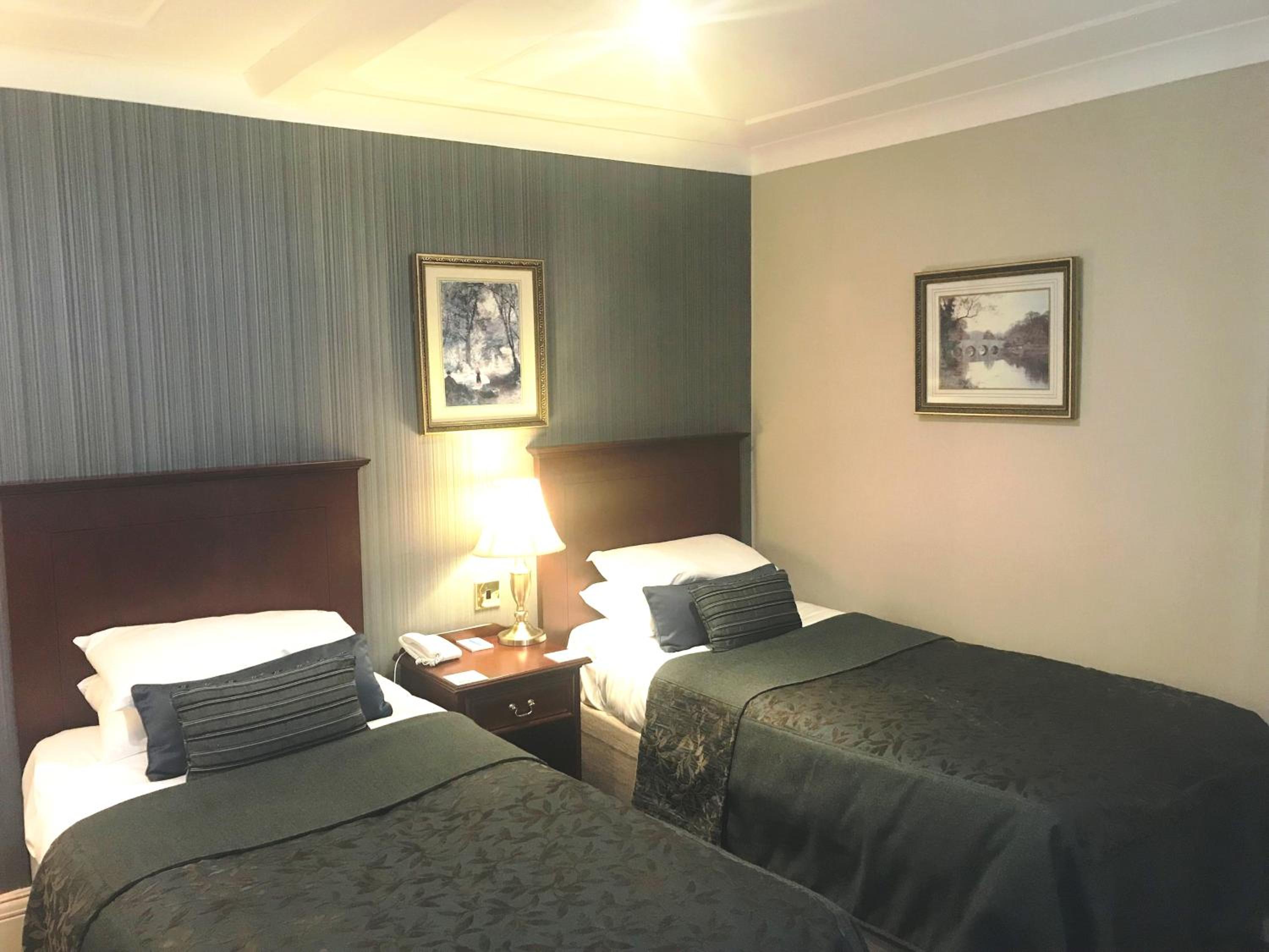Superior Twin Room - Photo 4