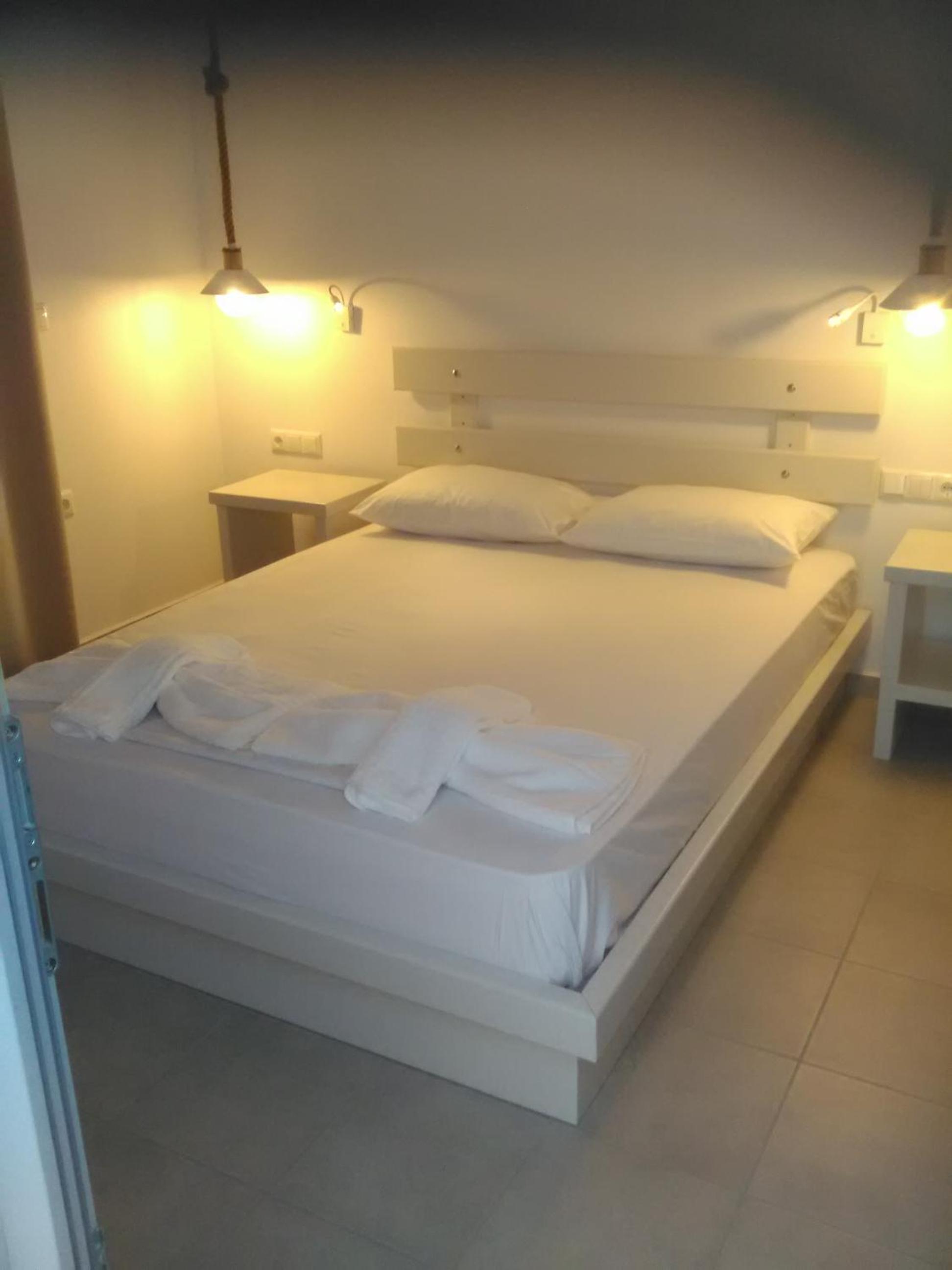 Studio Apartment with Sea View