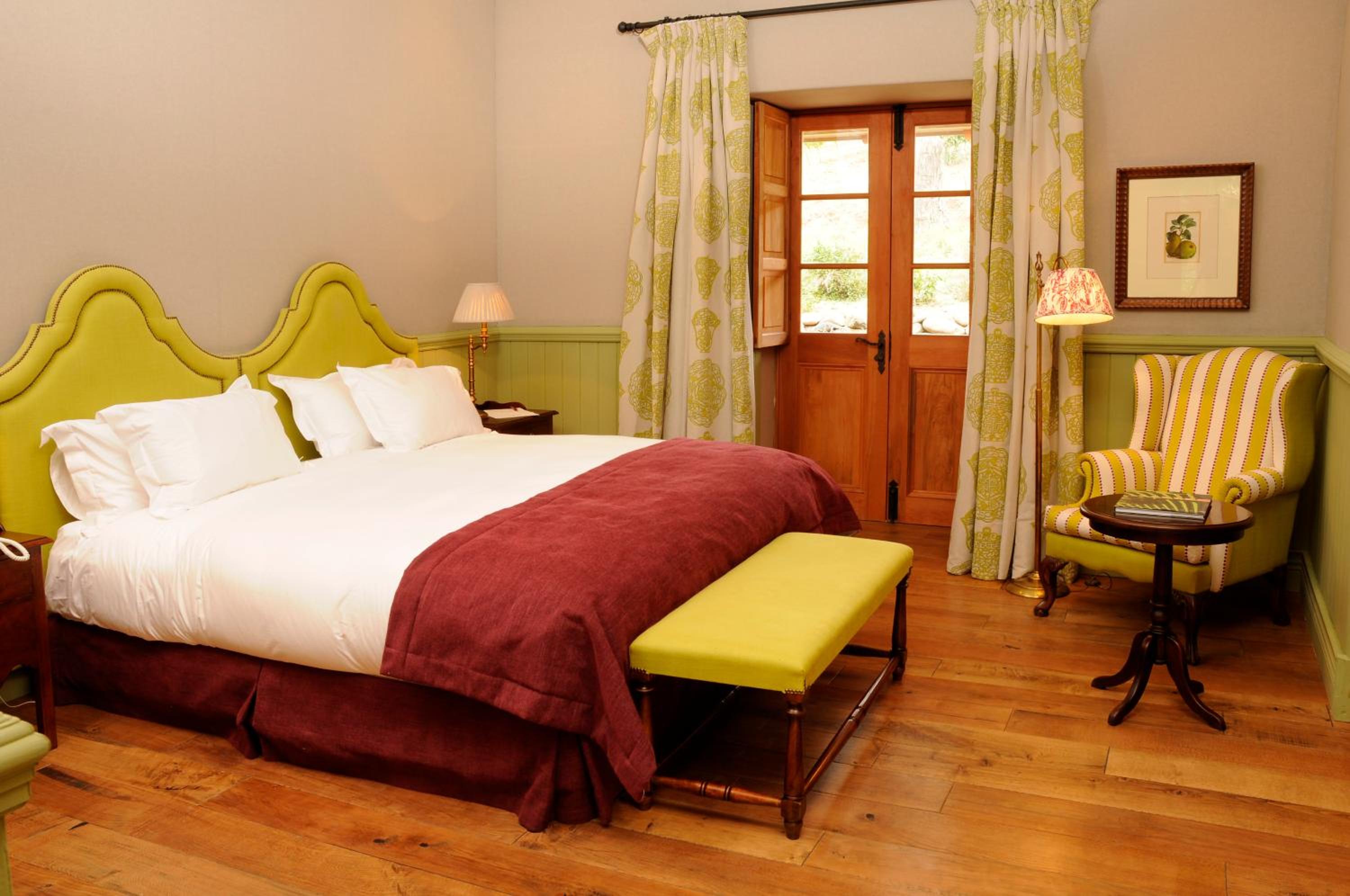 Standard Double or Twin Room photo 1