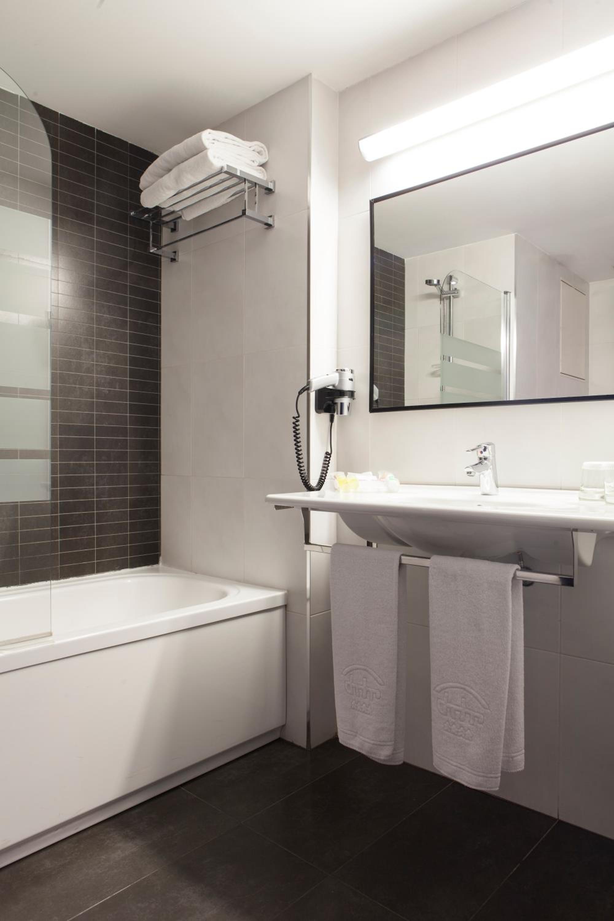 Interior Double Room
