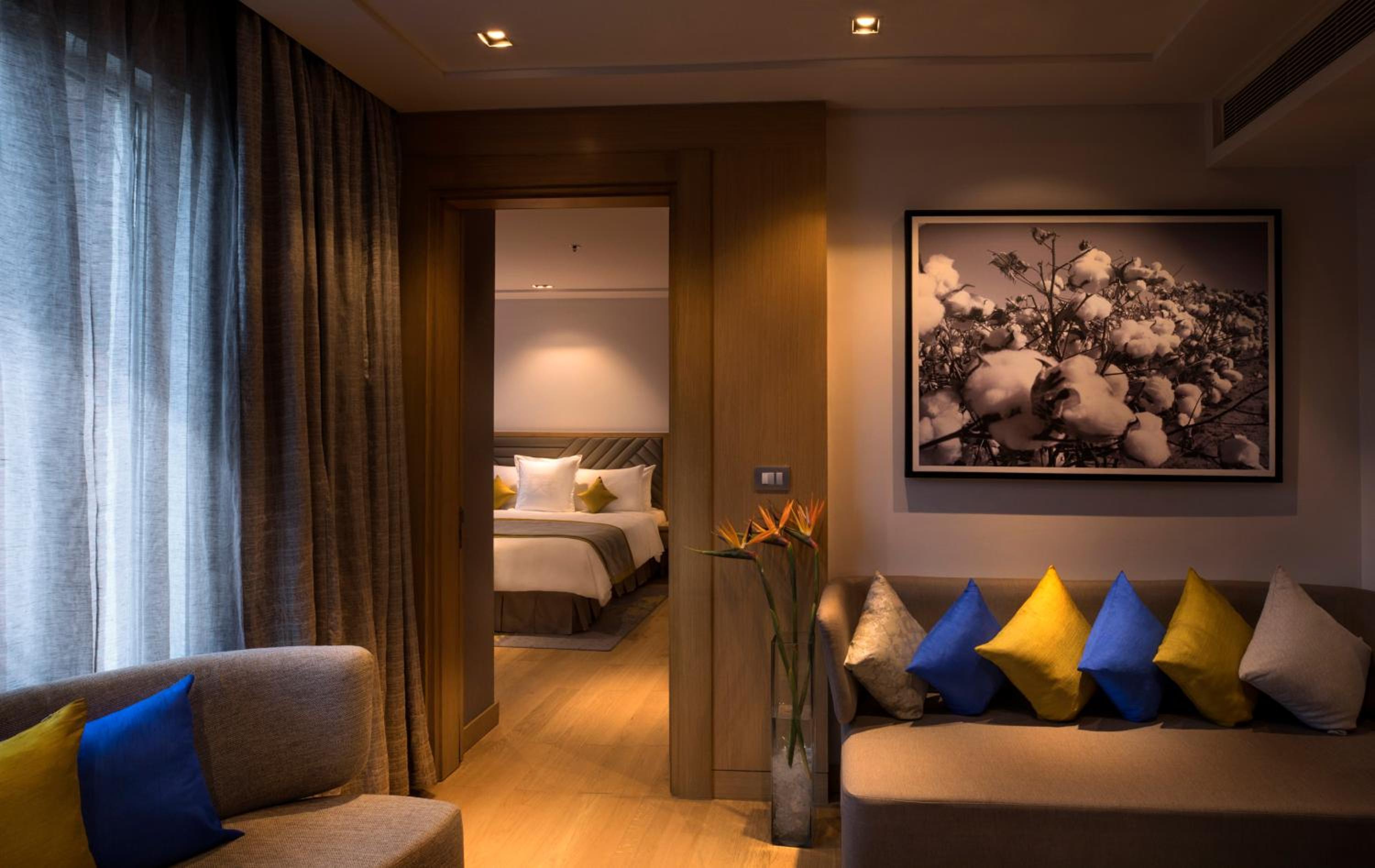 Executive Suites - Photo 1