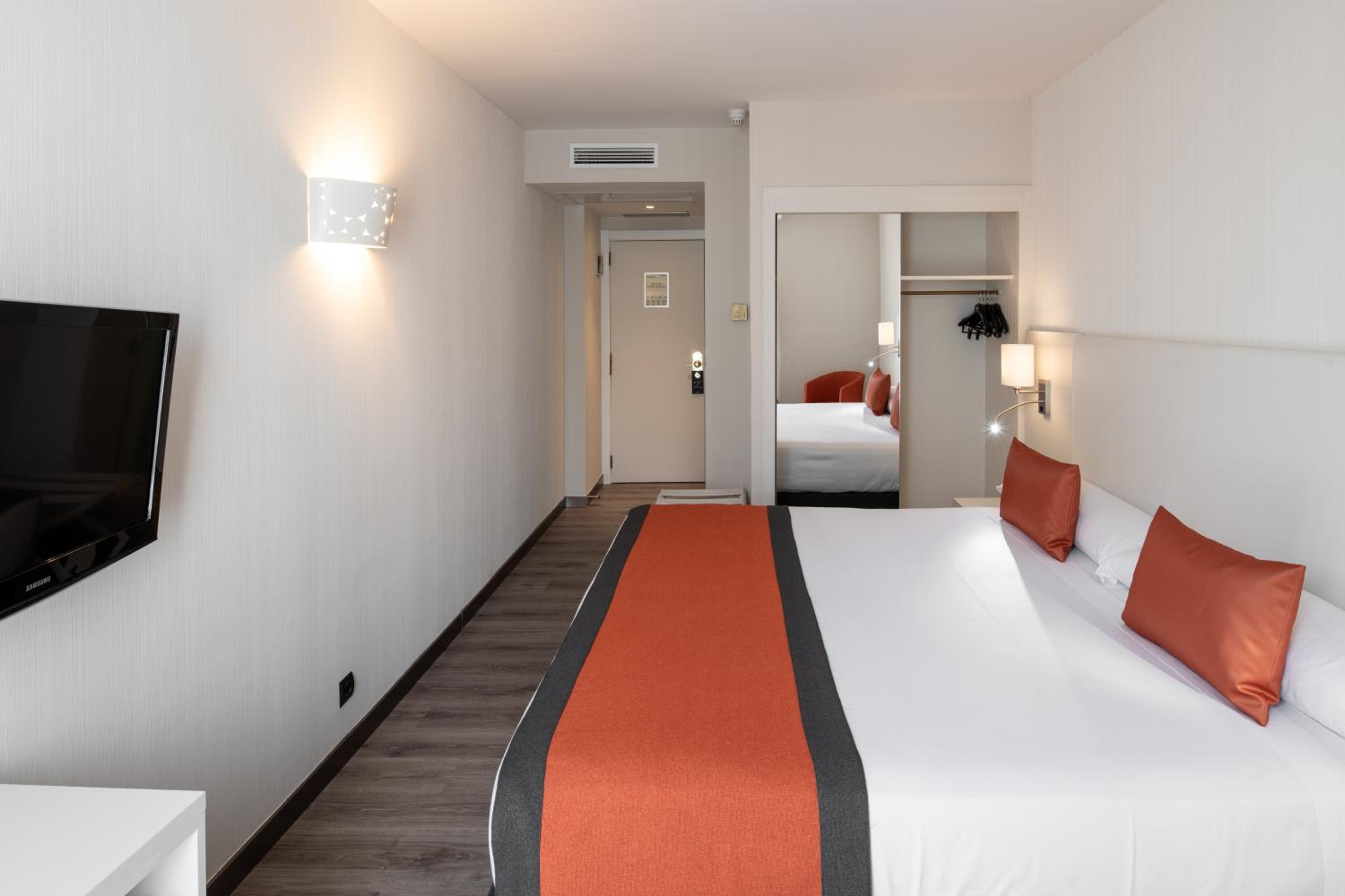 Premium Double Room - Photo 3
