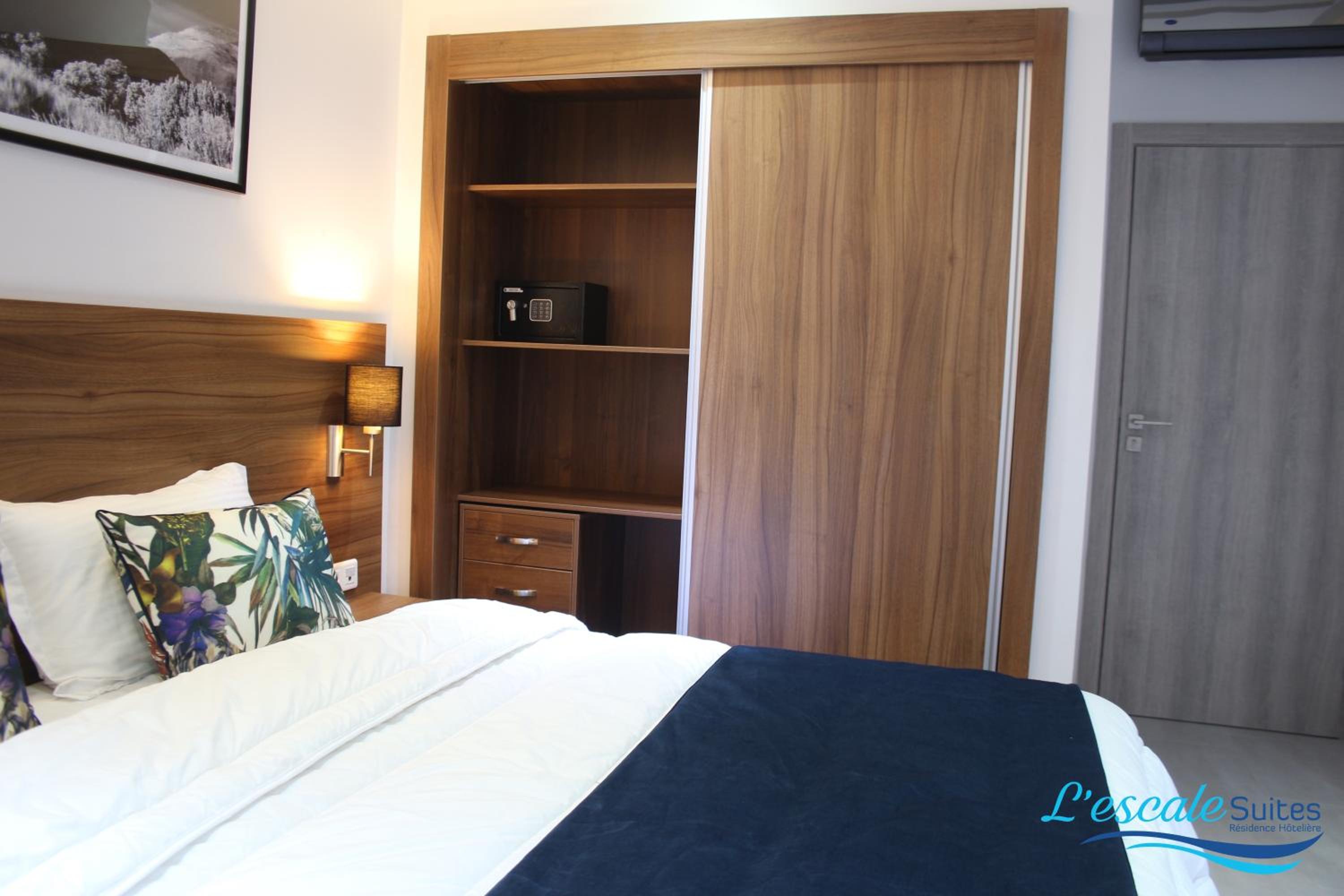 Superior Apartment - Photo 7