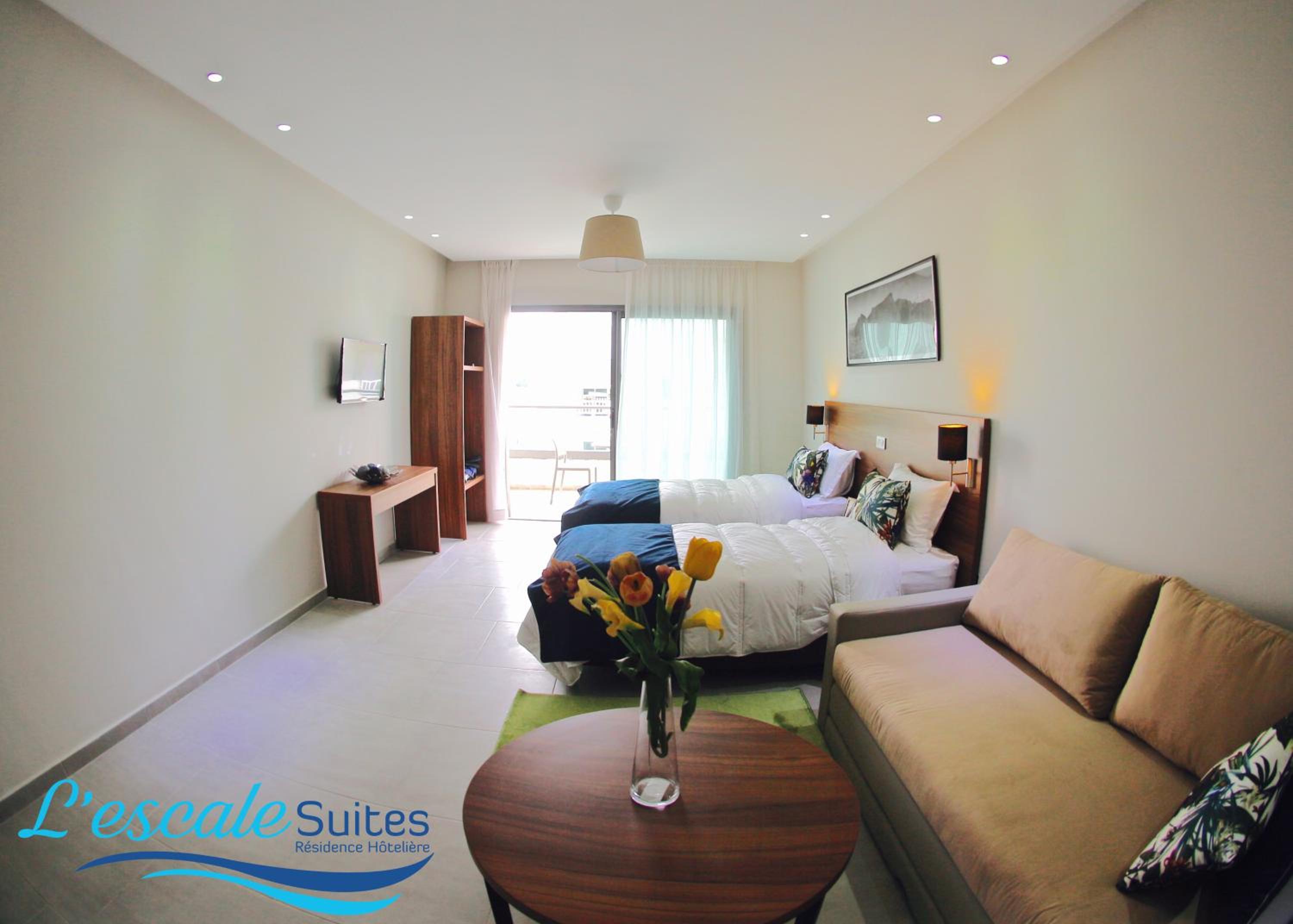 Room with Kitchenette - Photo 7