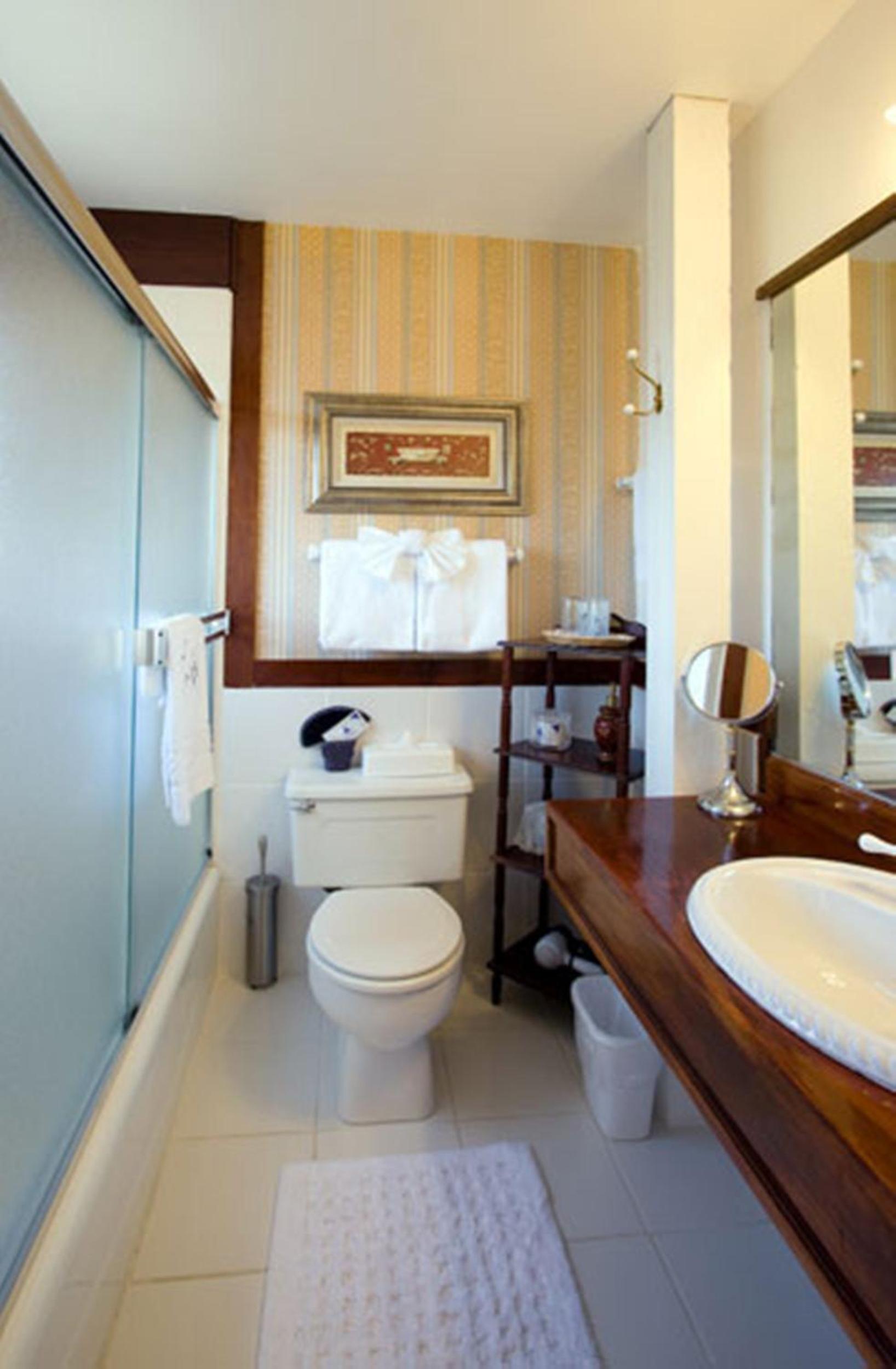 Bessie Strauss Room - King Room with Ocean View photo 3